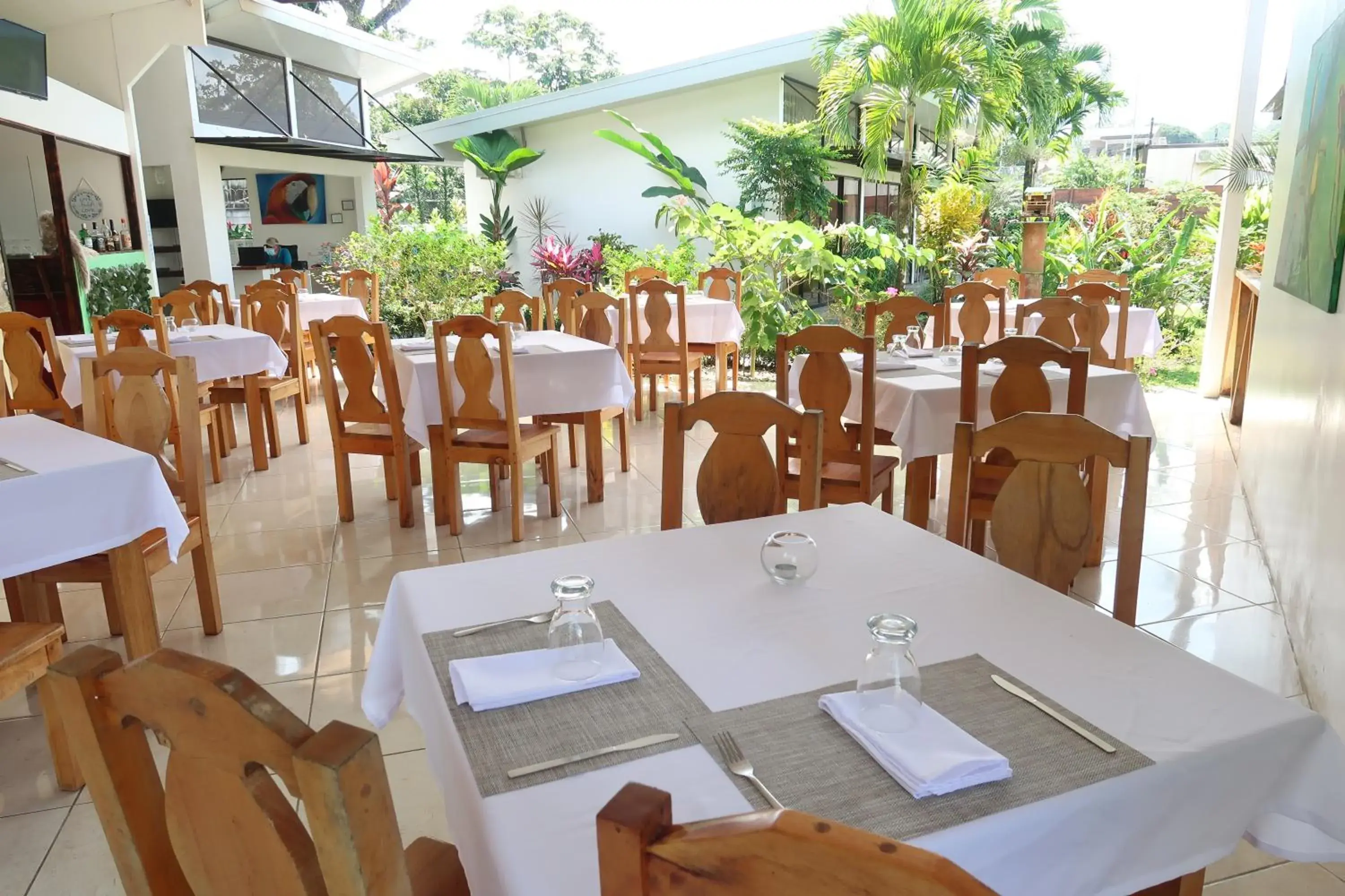 Lounge or bar, Restaurant/Places to Eat in Hotel Secreto La Fortuna