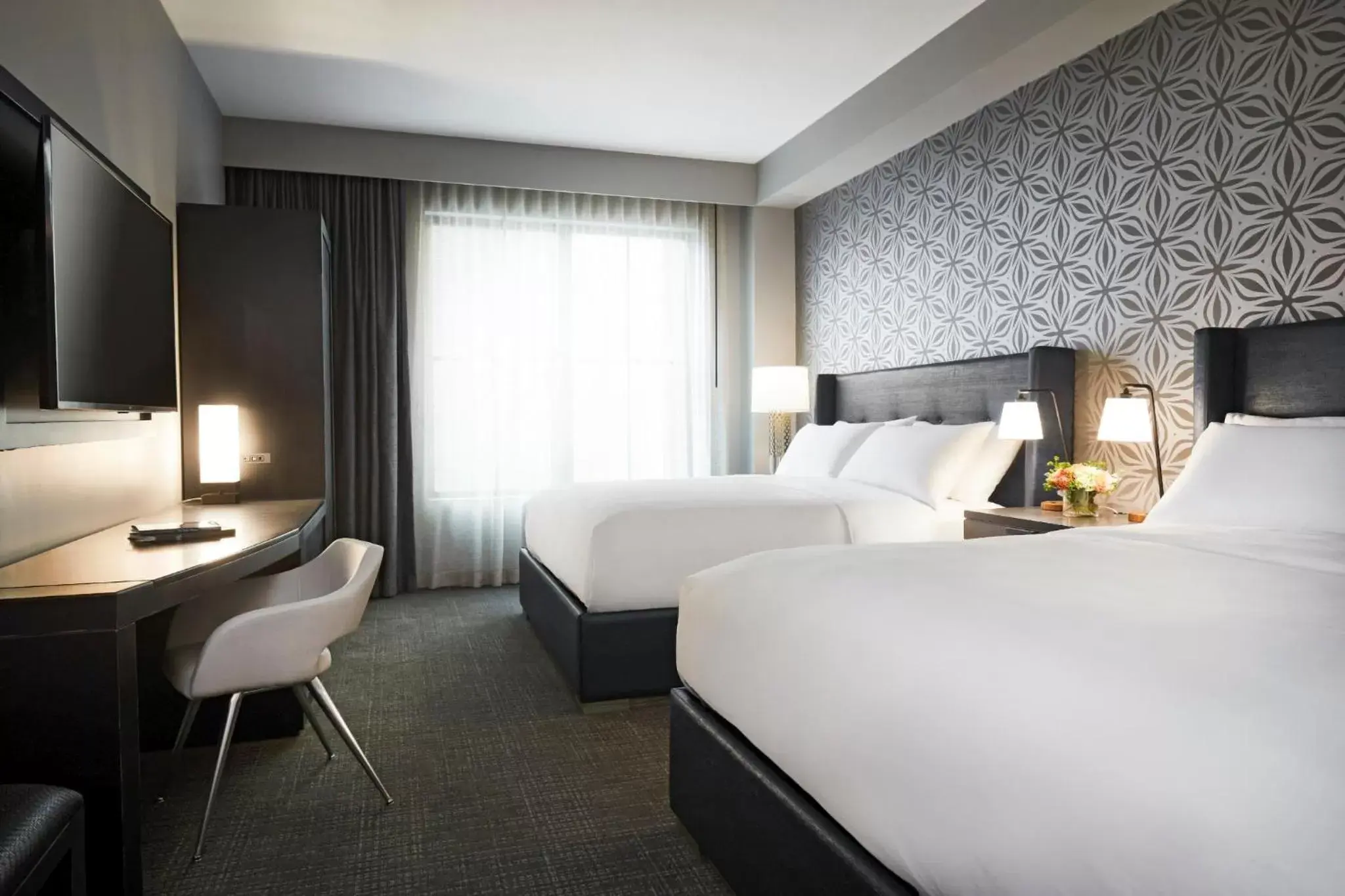 Bedroom, Bed in Archer Hotel Tysons
