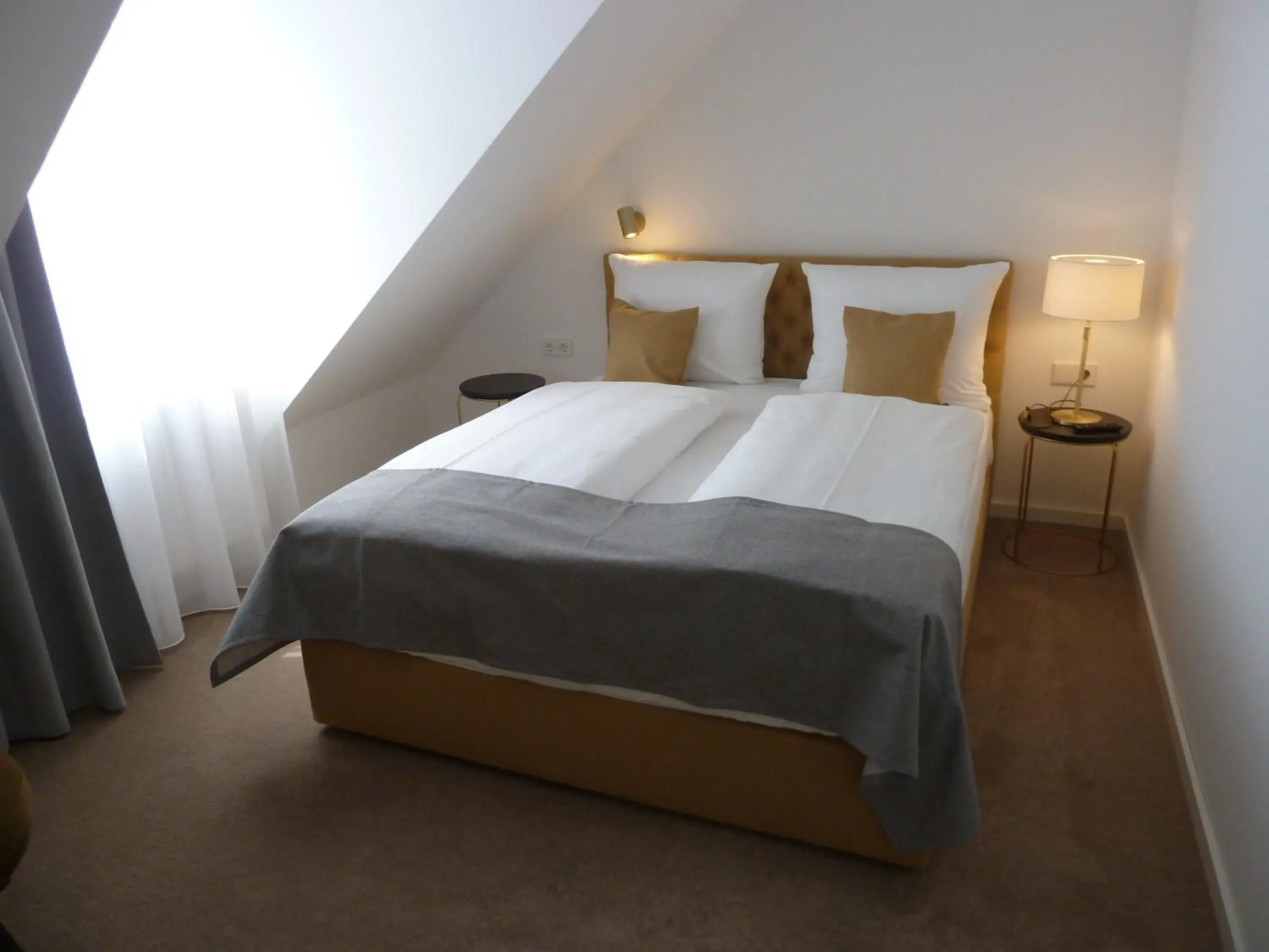 Bed in Hotel Lindenufer