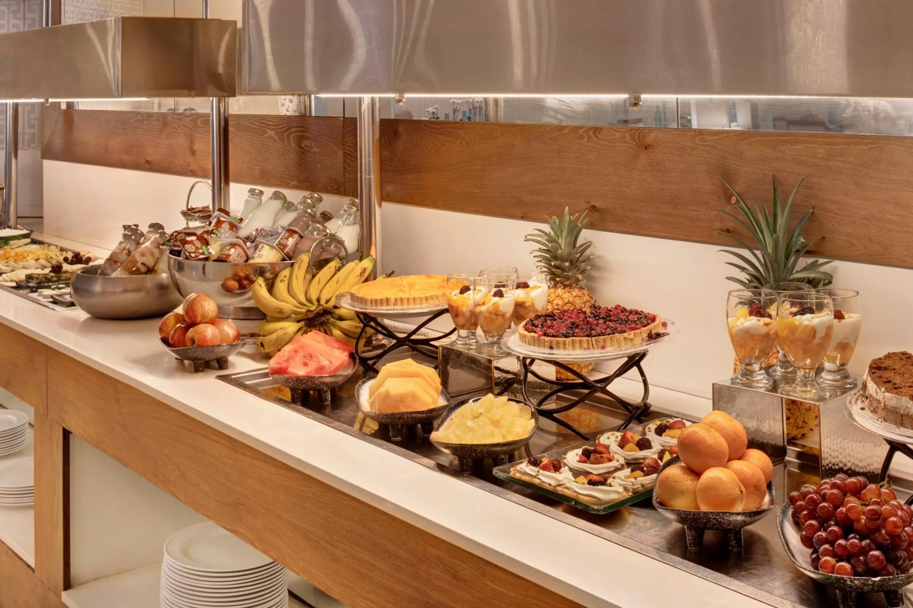 Restaurant/places to eat in Herbert Samuel The Reef Eilat