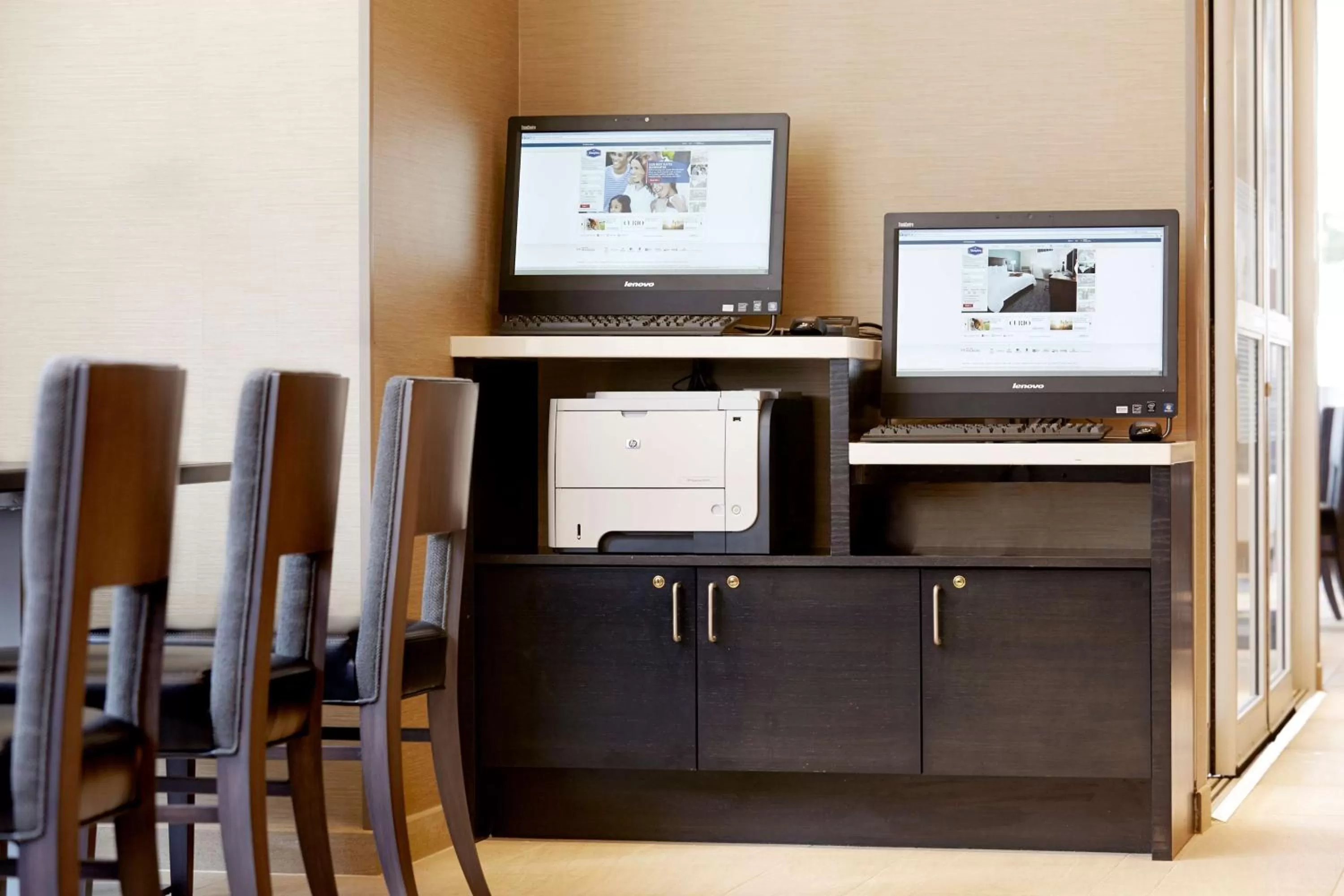 Business facilities in Hampton Inn Brooklyn Downtown