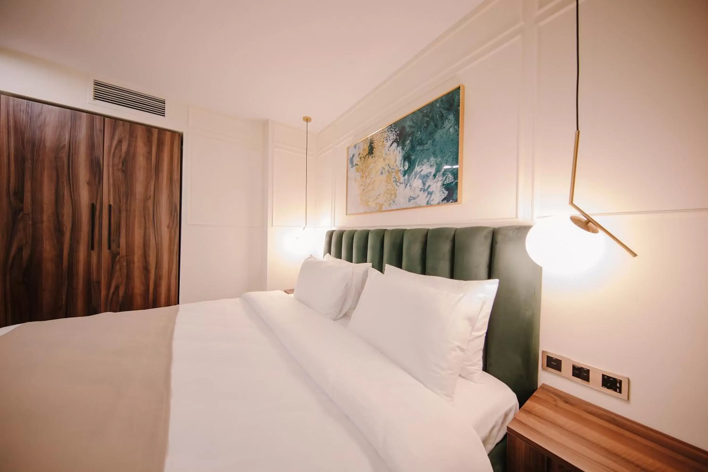 Standard King Room in Orden Hotel Standard King Room in Orden Hotel