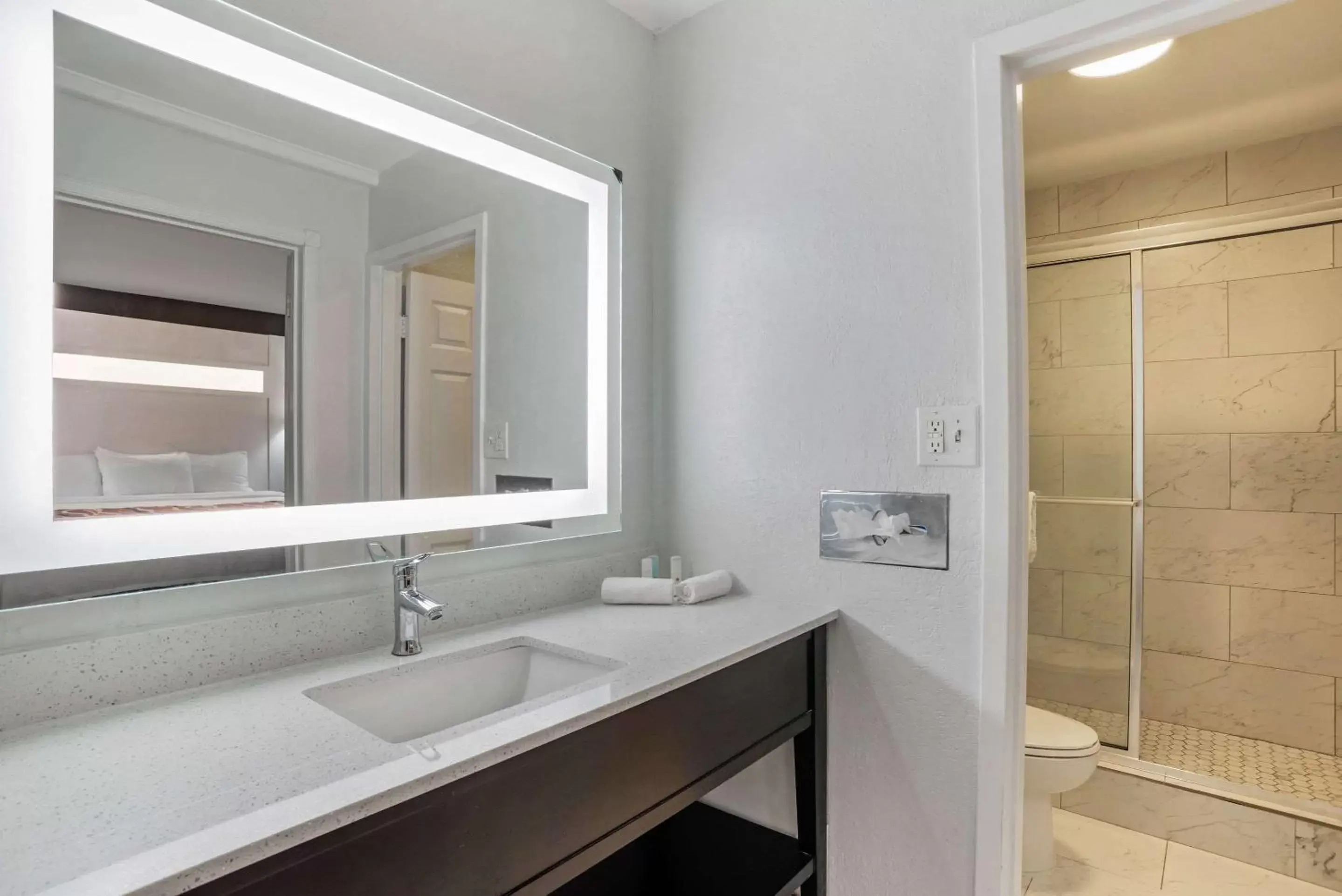 Suite with Two Double Beds - Non-Smoking in Baymont by Wyndham Montgomery AL Suite with Two Double Beds - Non-Smoking in Baymont by Wyndham Montgomery AL