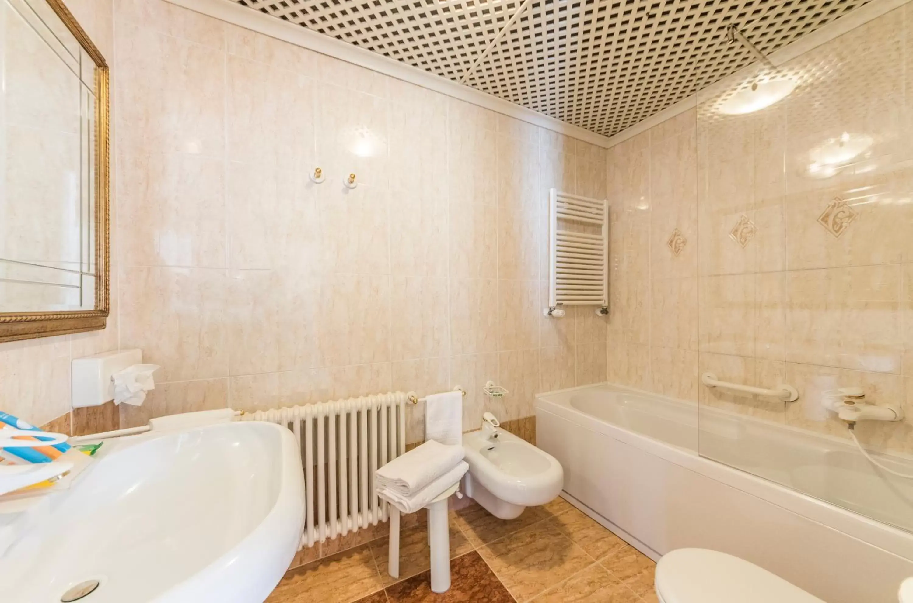 Bathroom in Villa Fiorita
