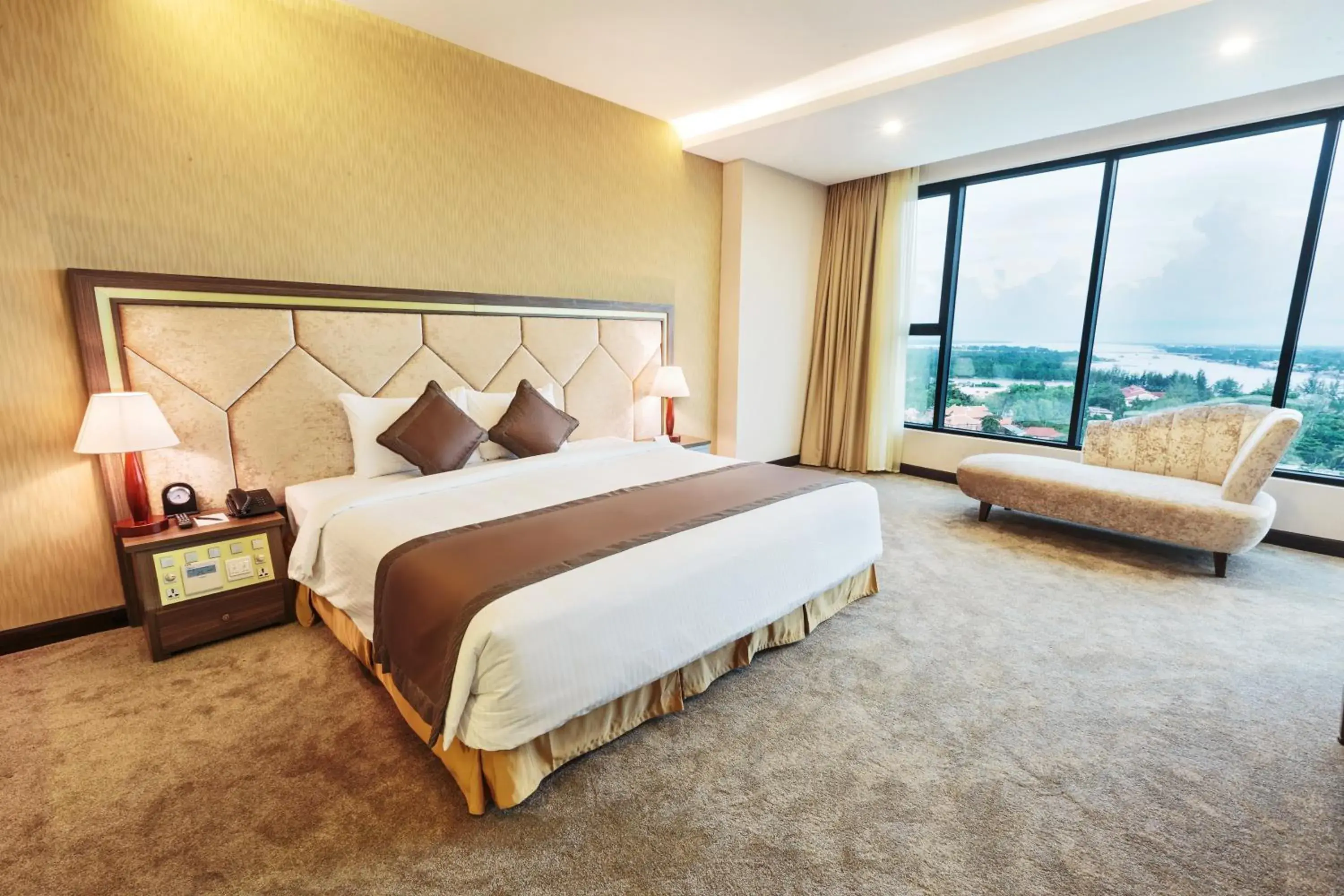 Bedroom, Bed in Muong Thanh Luxury Can Tho Hotel