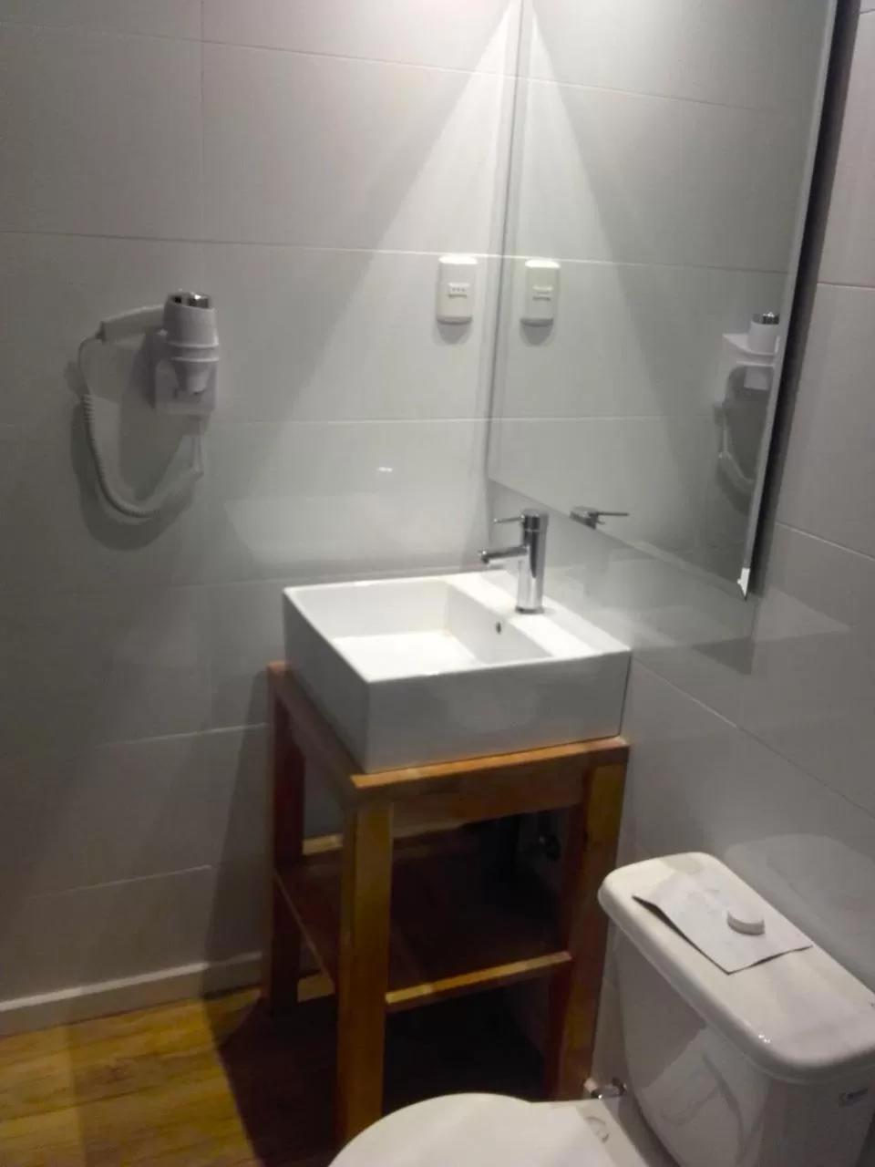 Toilet, Bathroom in Hostal Buenavista Patagonia