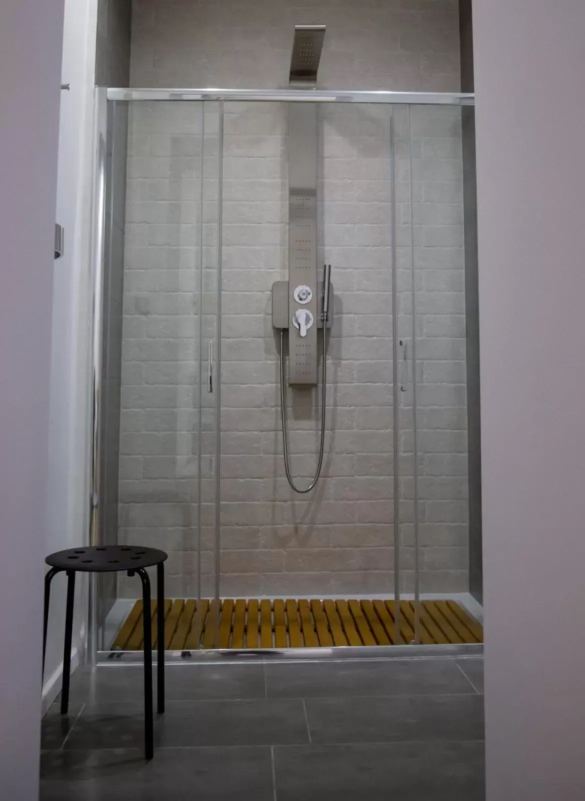 Shower, Bathroom in La Piazzetta Suite