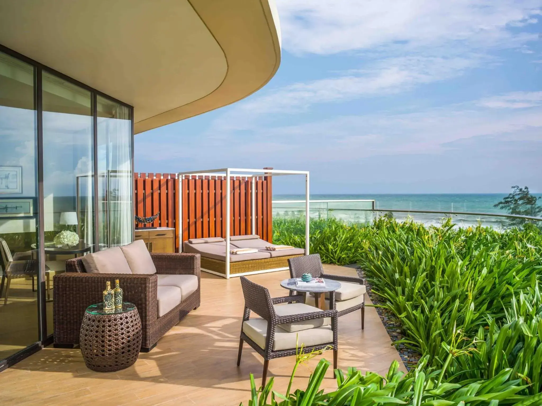 Bedroom, Sea View in InterContinental Phu Quoc Long Beach Resort, an IHG Hotel