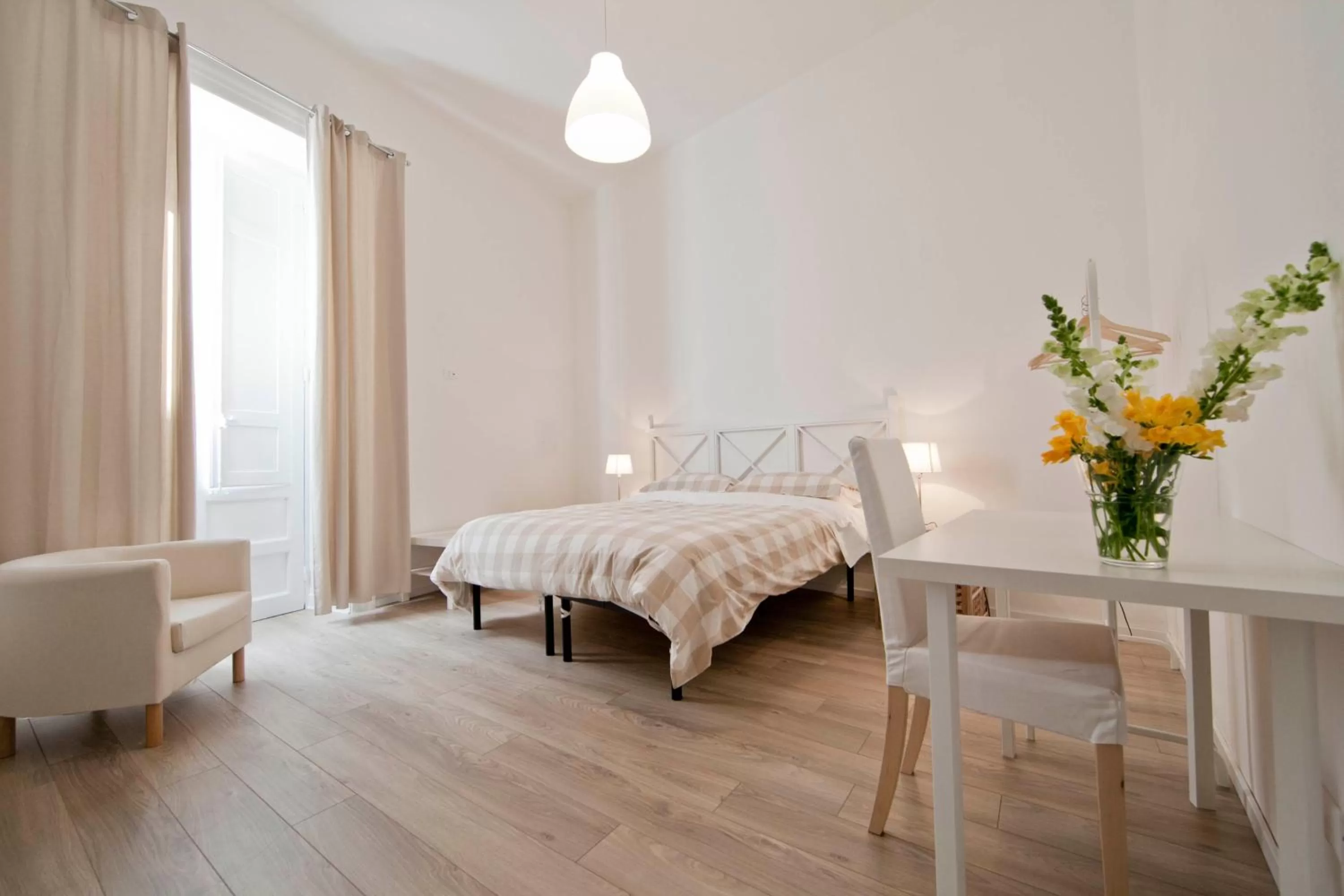 View (from property/room), Bed in B&B Barone Sieri Pepoli