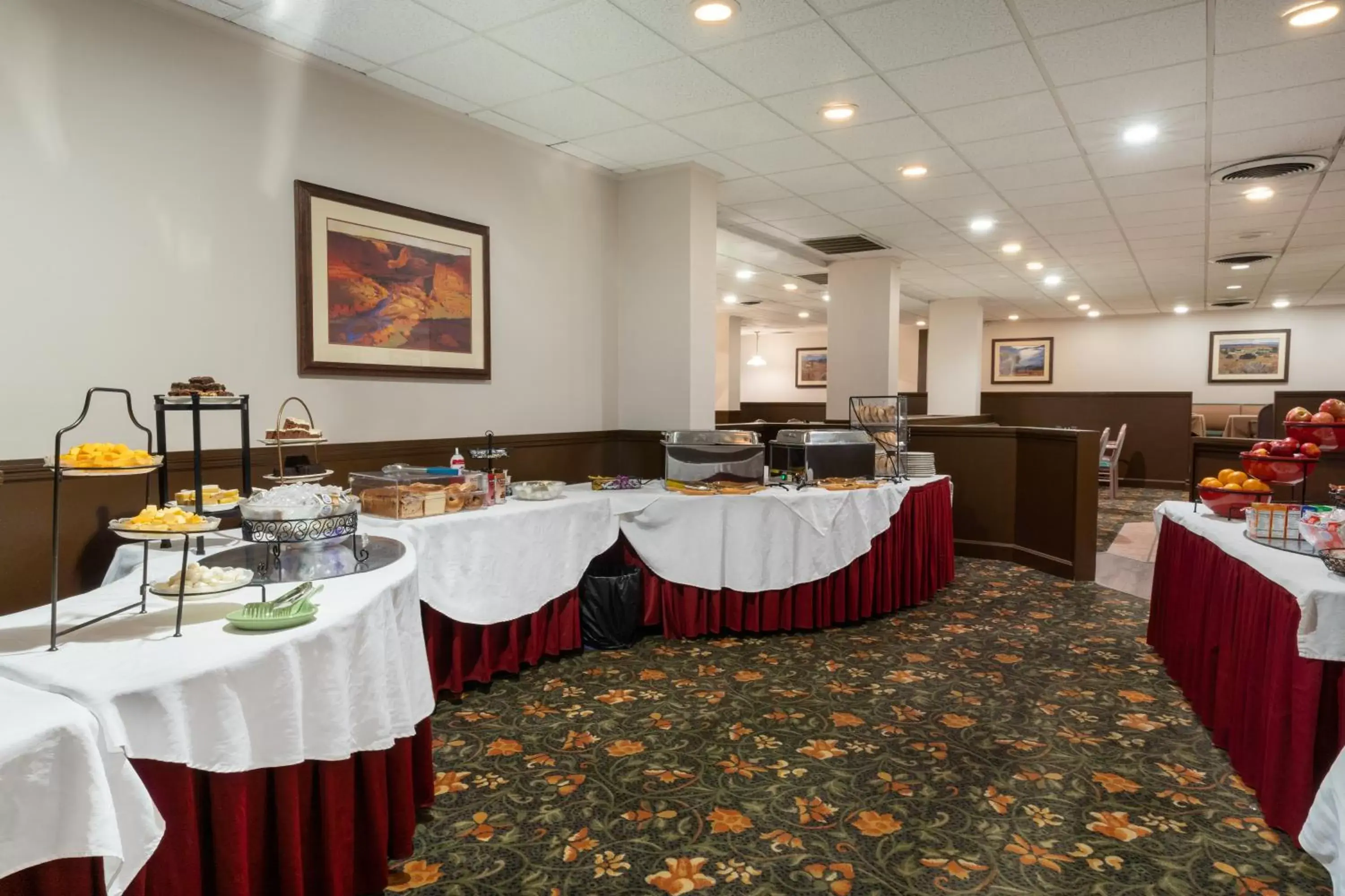 Restaurant/places to eat in Ramada by Wyndham Reno Hotel & Casino Restaurant/places to eat in Ramada by Wyndham Reno Hotel & Casino