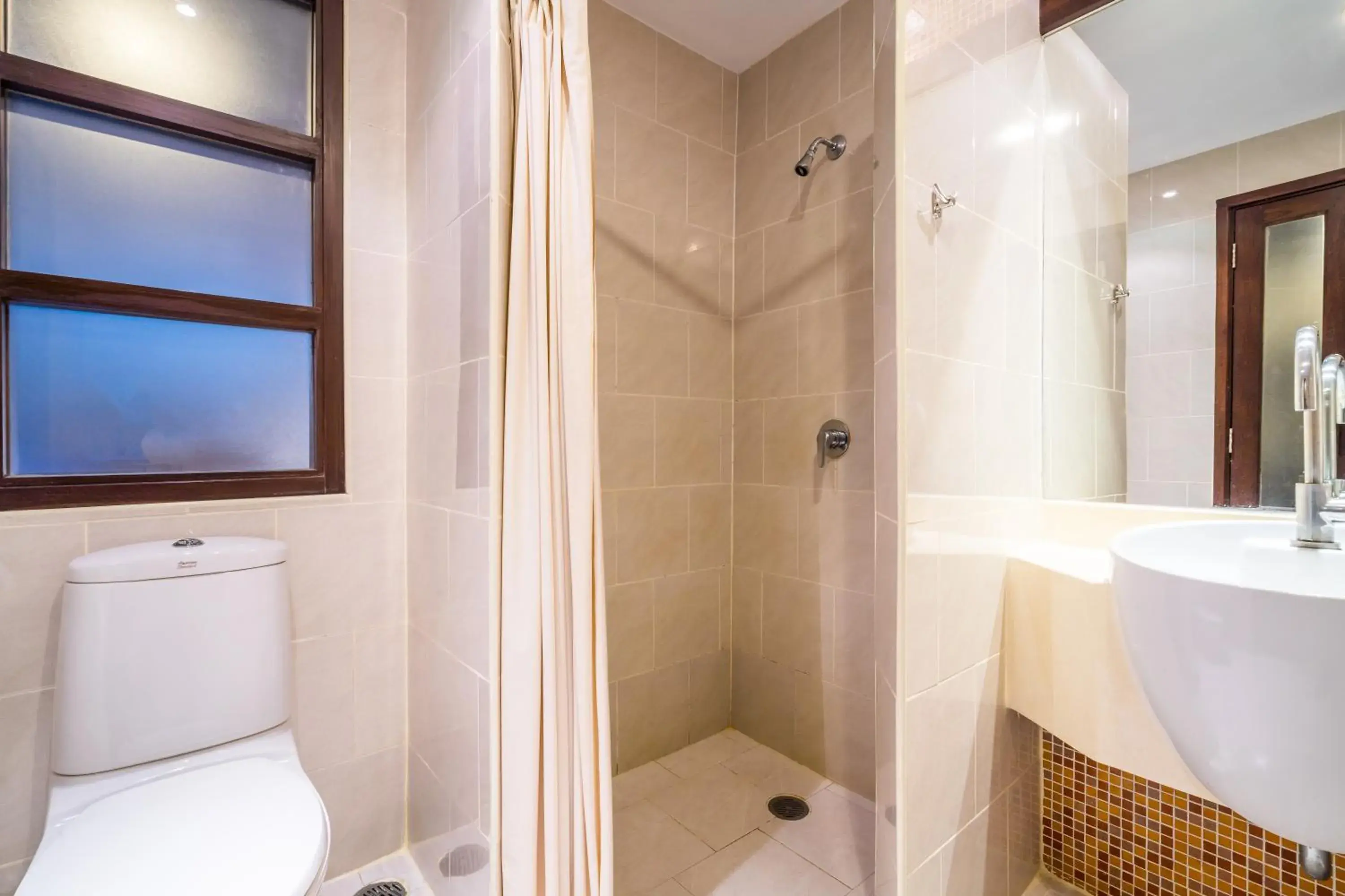 Bathroom in Baan Suwantawe Bathroom in Baan Suwantawe