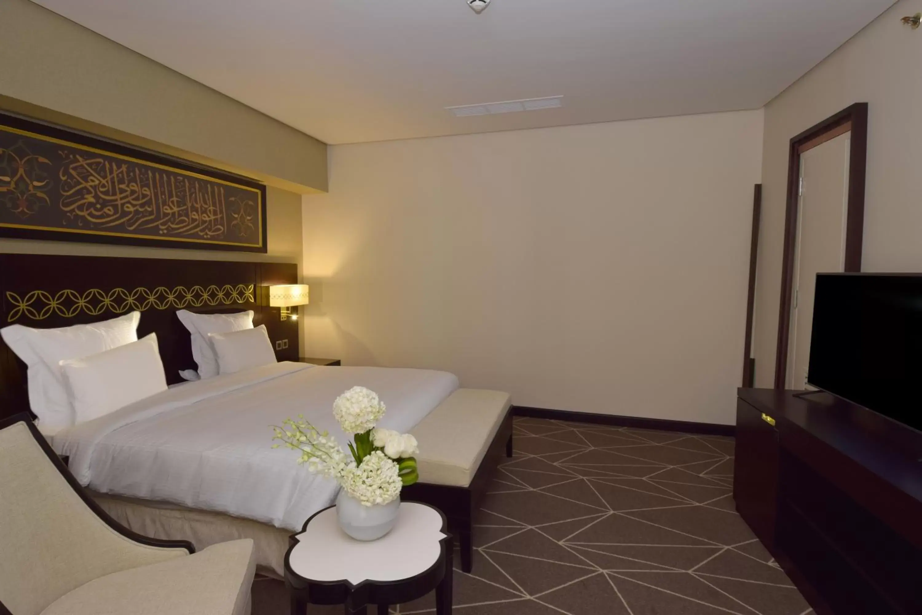 Bed in Pullman Zamzam Madina