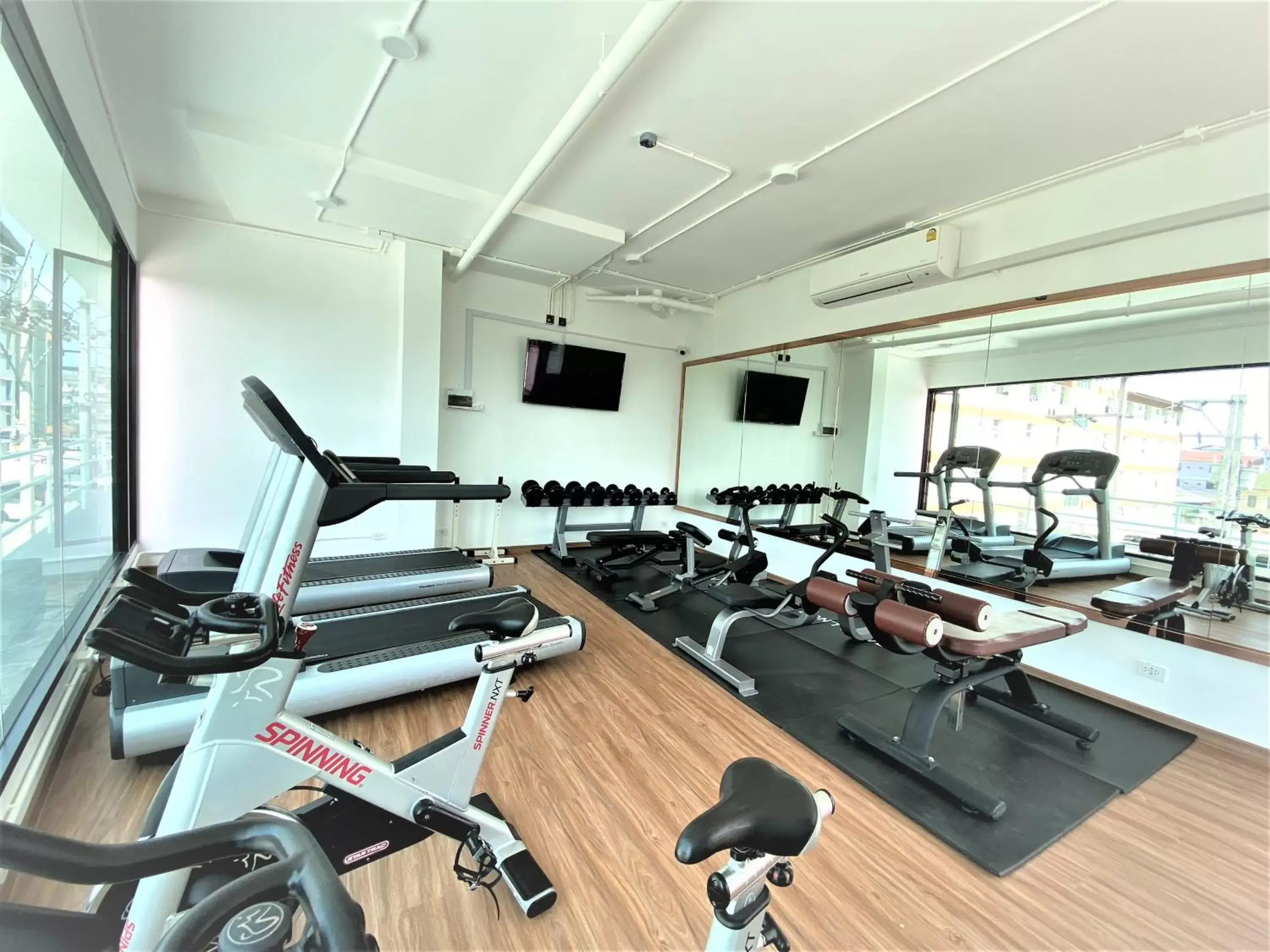 Fitness centre/facilities in GEEN Hotel Chonburi Fitness centre/facilities in GEEN Hotel Chonburi