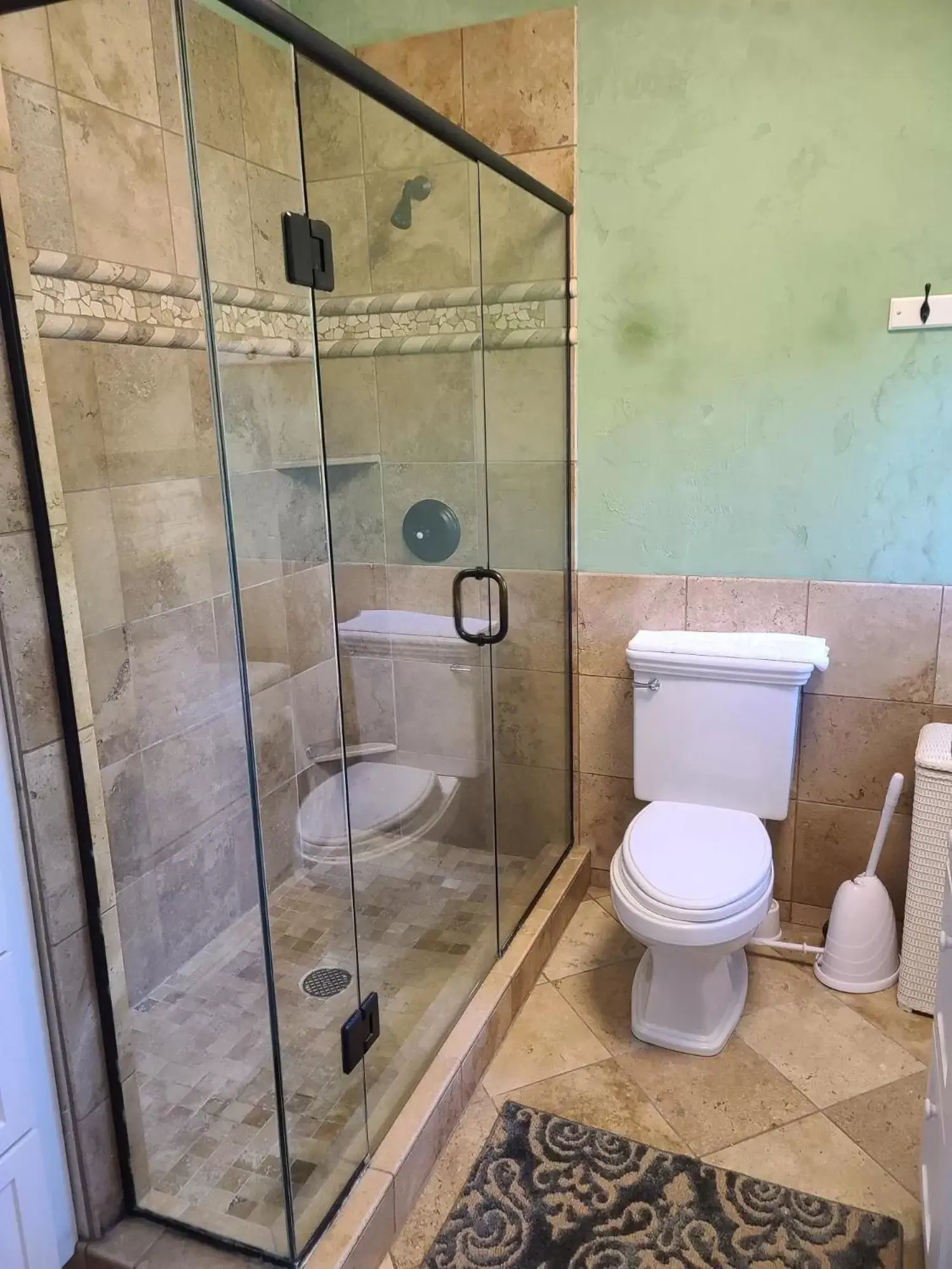 Bathroom in Embarcadero Resort