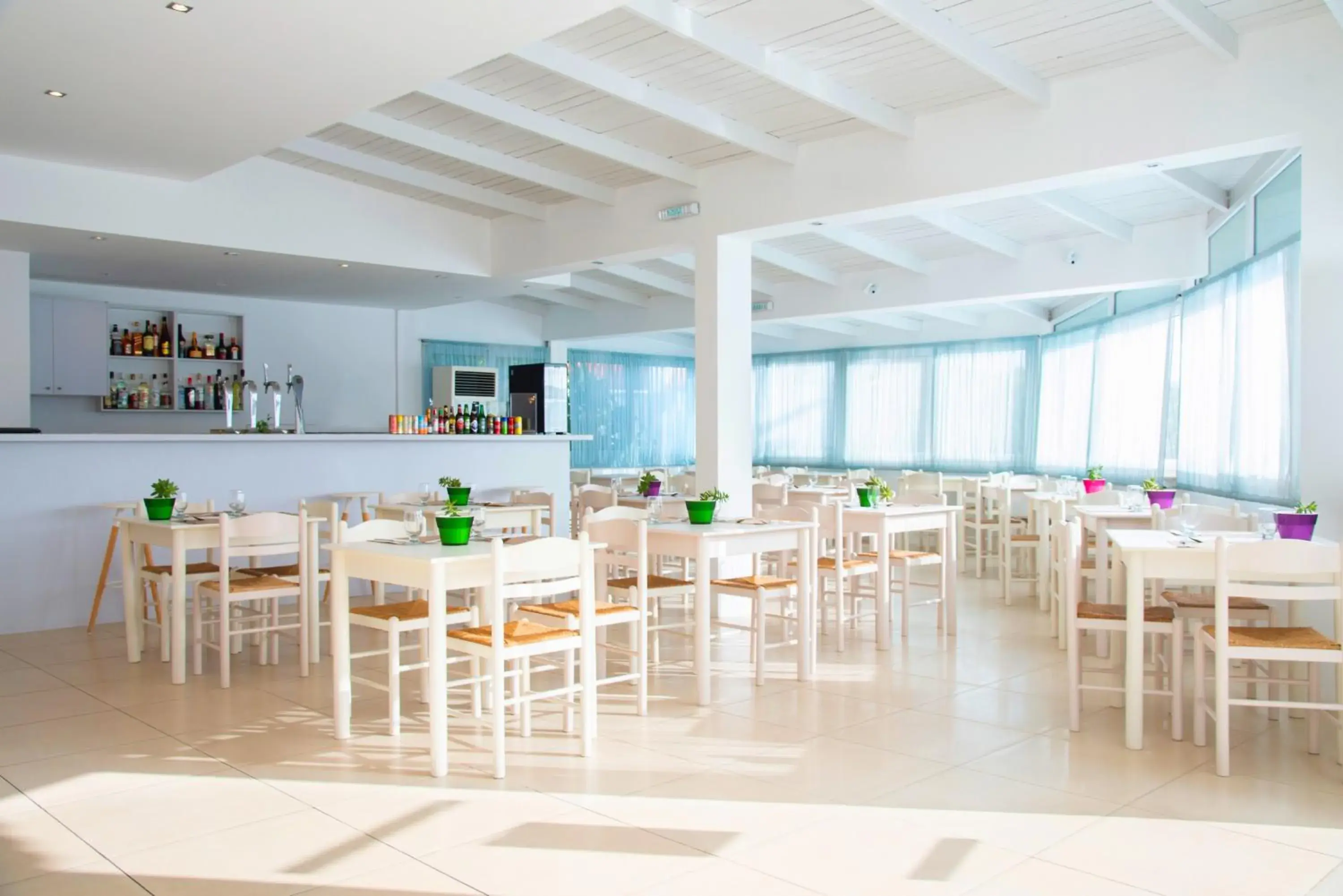 Lounge or bar, Restaurant/Places to Eat in Elounda Krini Hotel