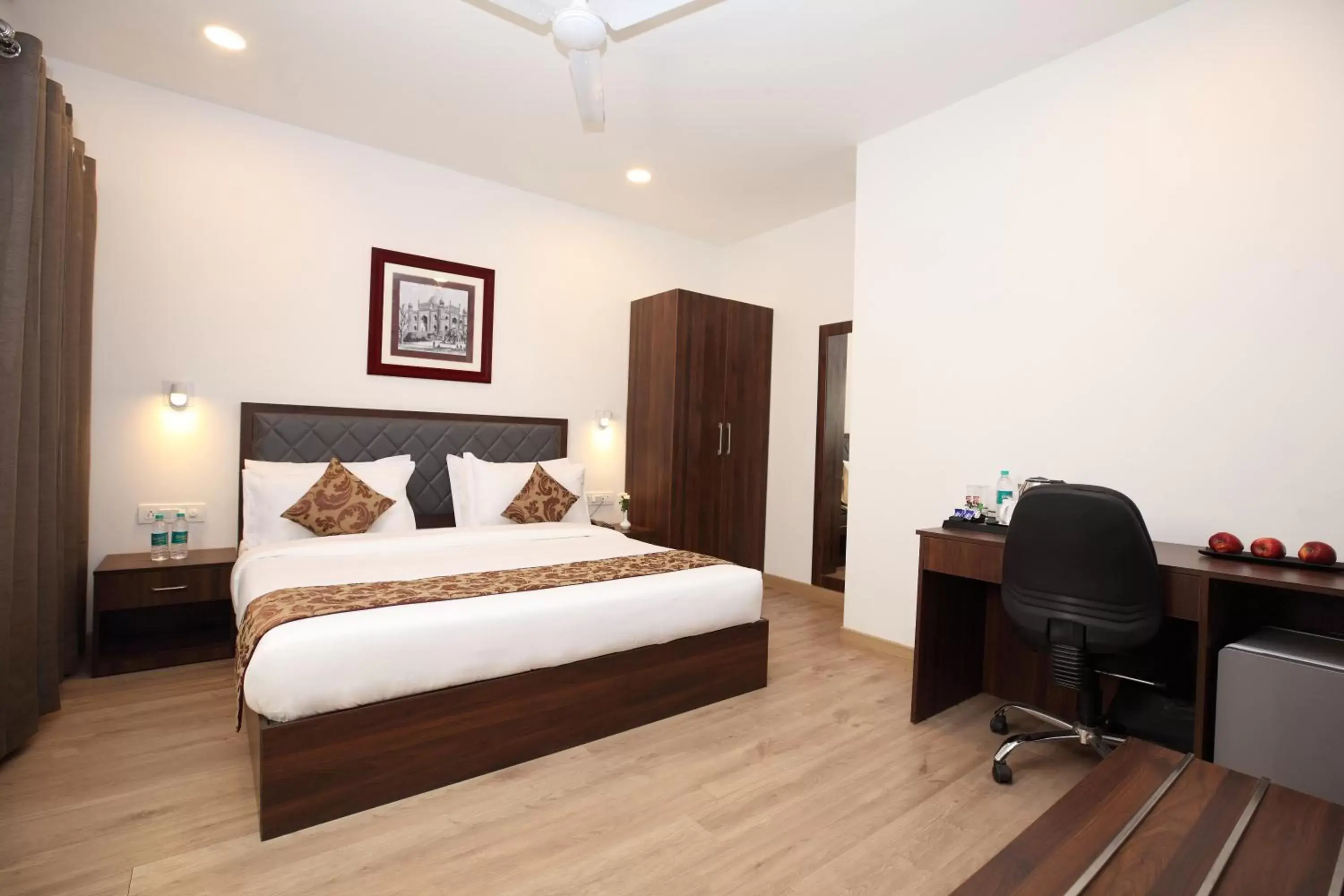 Photo of the whole room, Bed in Click Hotel Transport Nagar Photo of the whole room, Bed in Click Hotel Transport Nagar