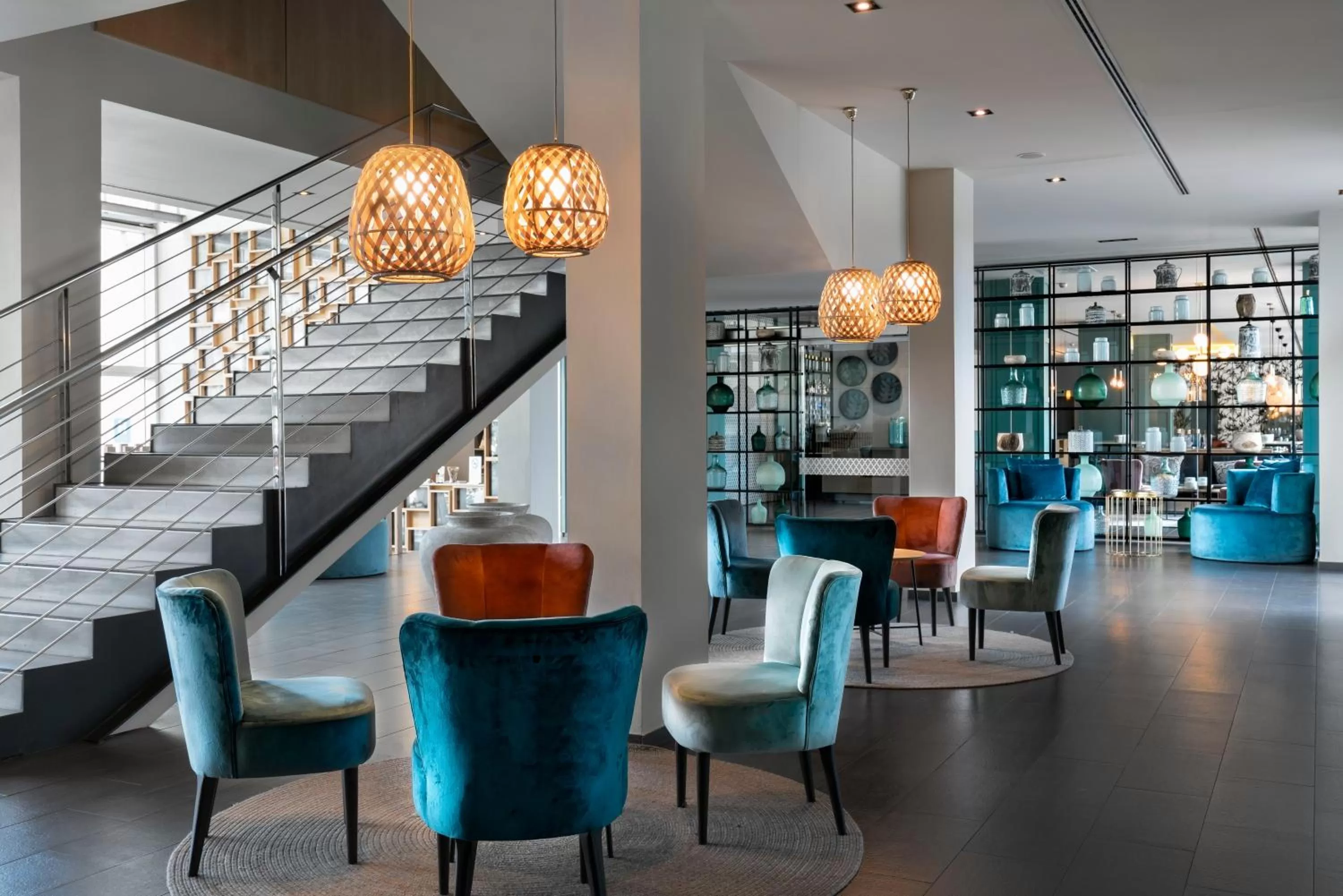 Communal lounge/ TV room in Vincci Maritimo