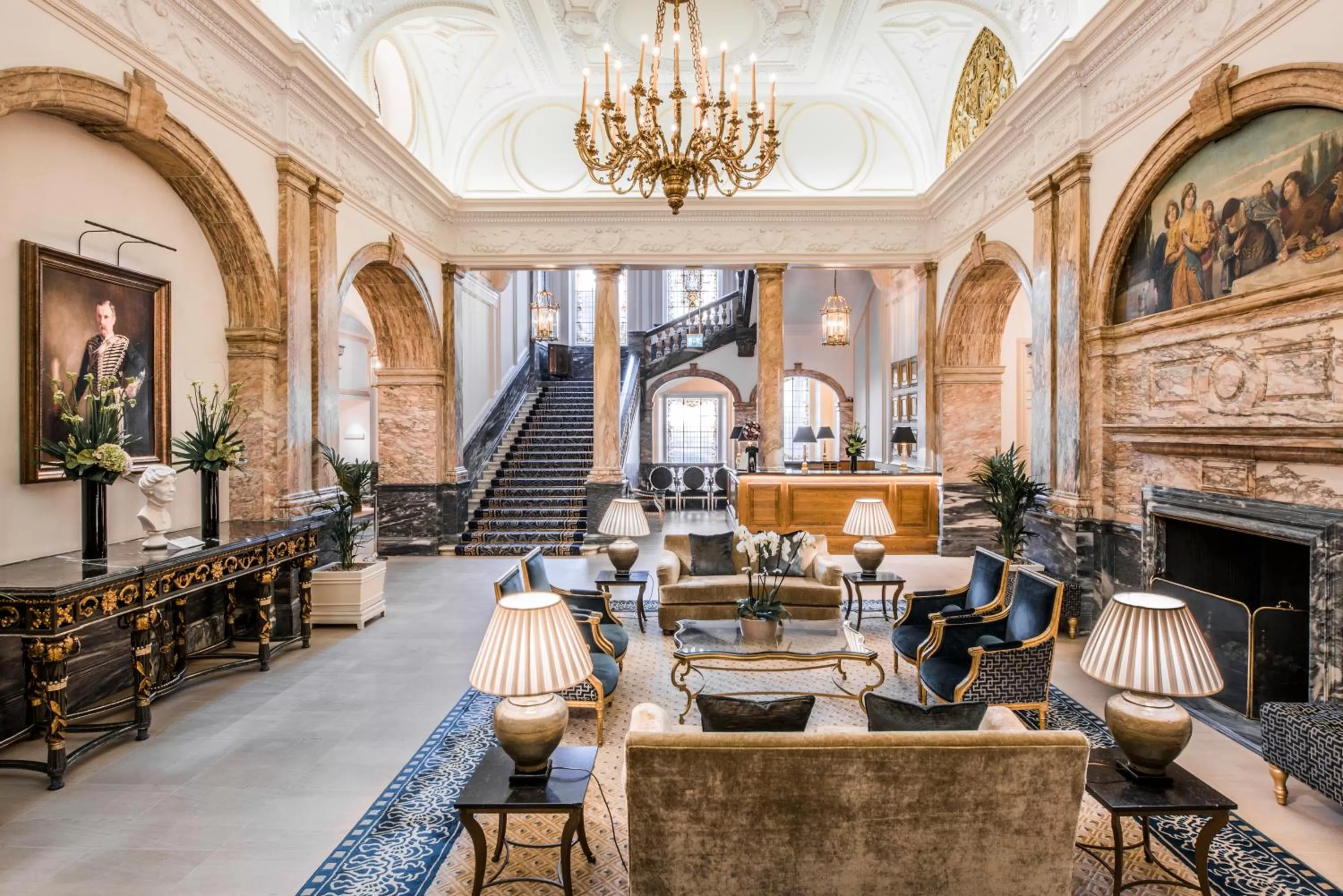 Property building in The Landmark London