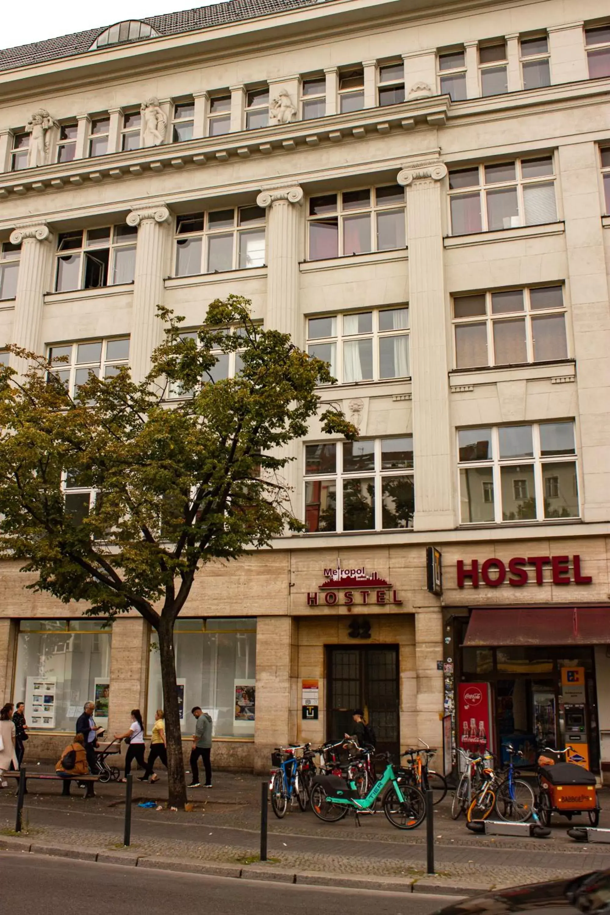 Property Building in Metropol Hostel Berlin