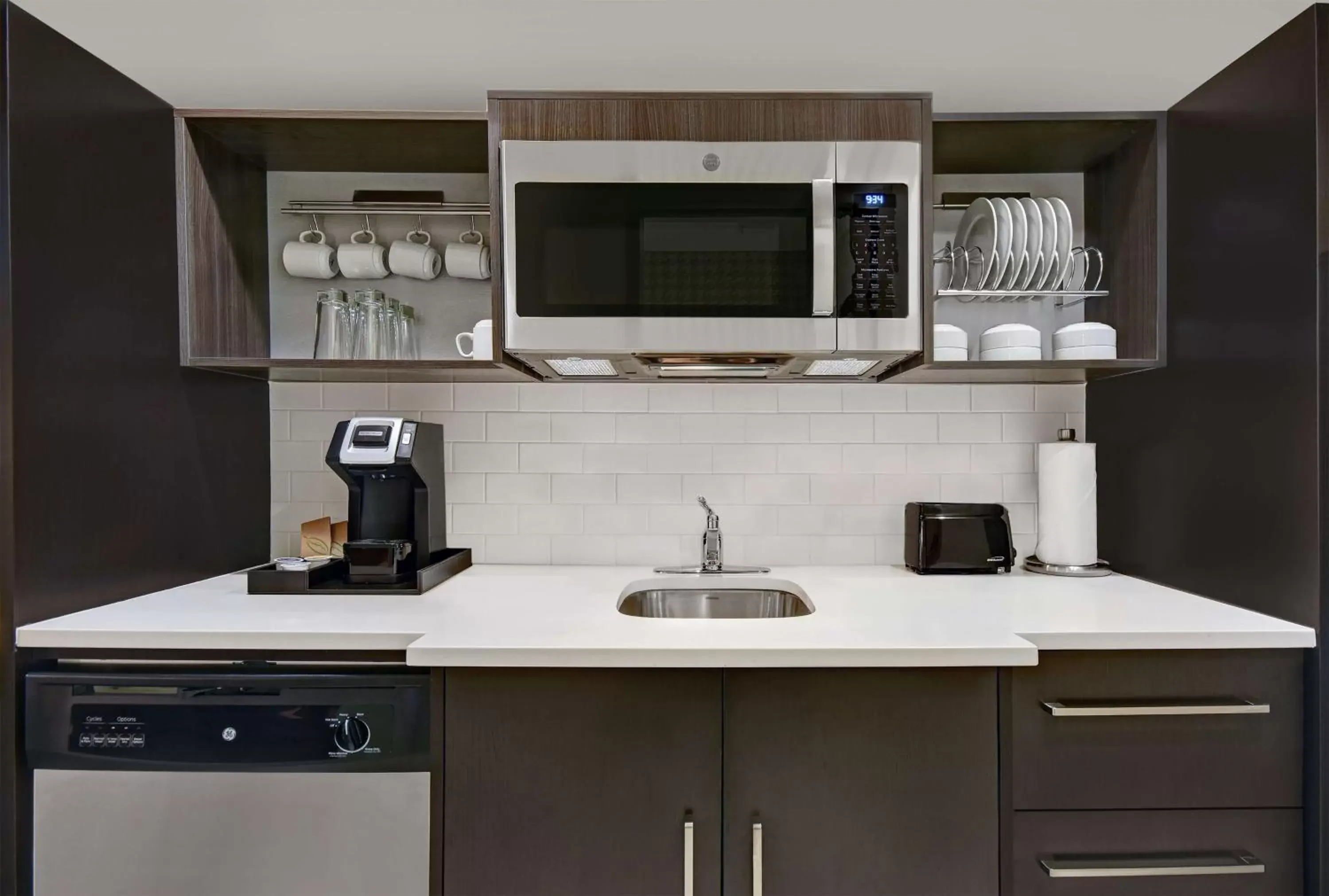 Kitchen or kitchenette, Kitchen/Kitchenette in Home2 Suites by Hilton Houston Medical Center, TX
