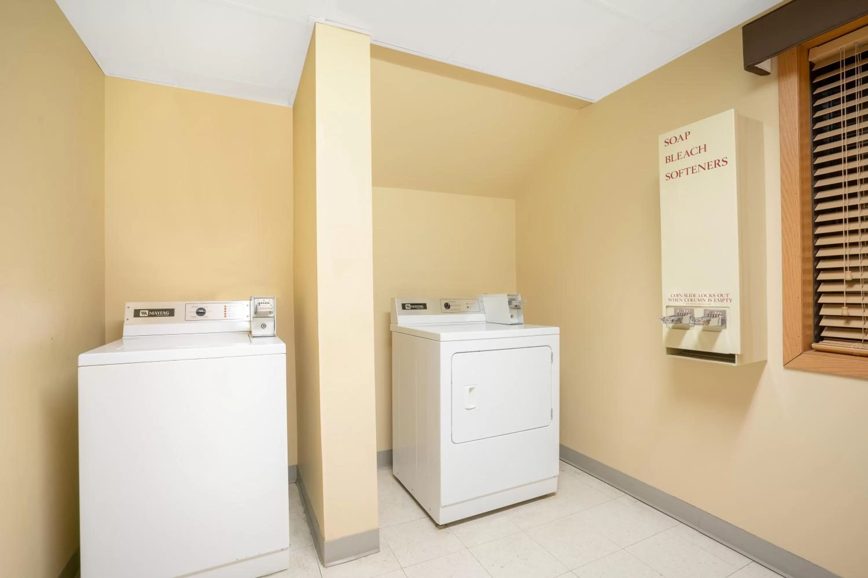 Baymont by Wyndham Lakeville