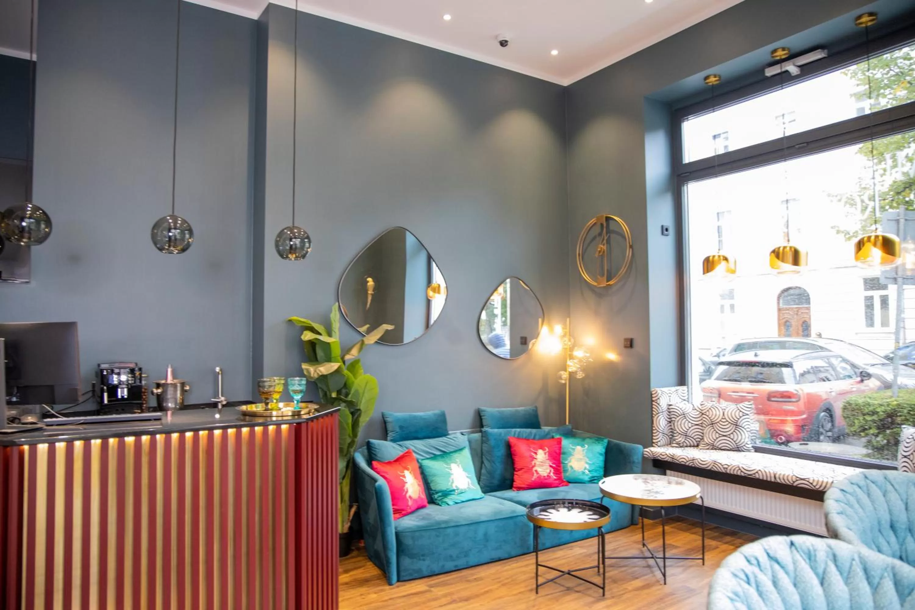 Lobby or reception in Munich Rooms Hotel