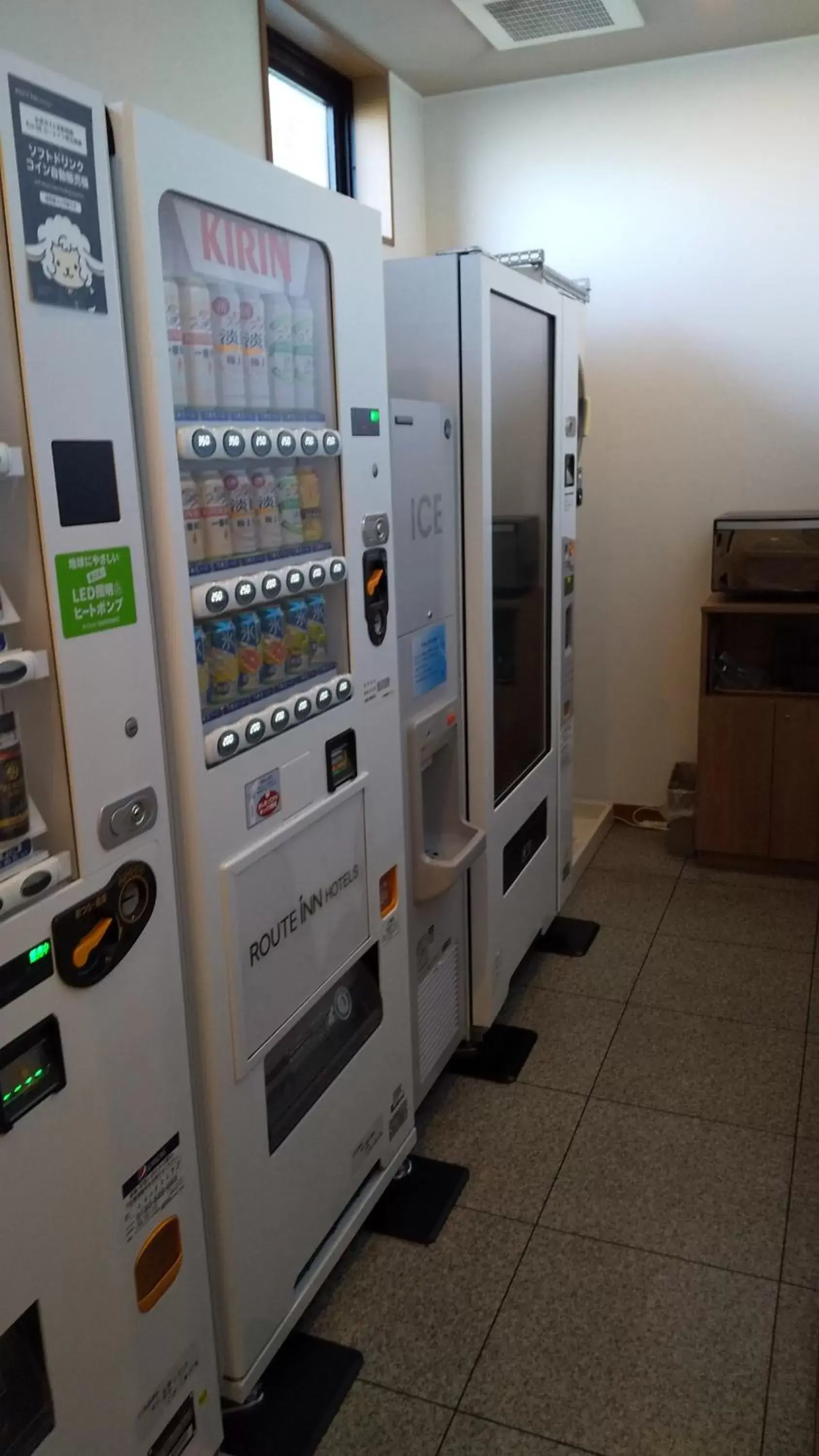 vending machine in Hotel Route-Inn Yonezawa Ekihigashi