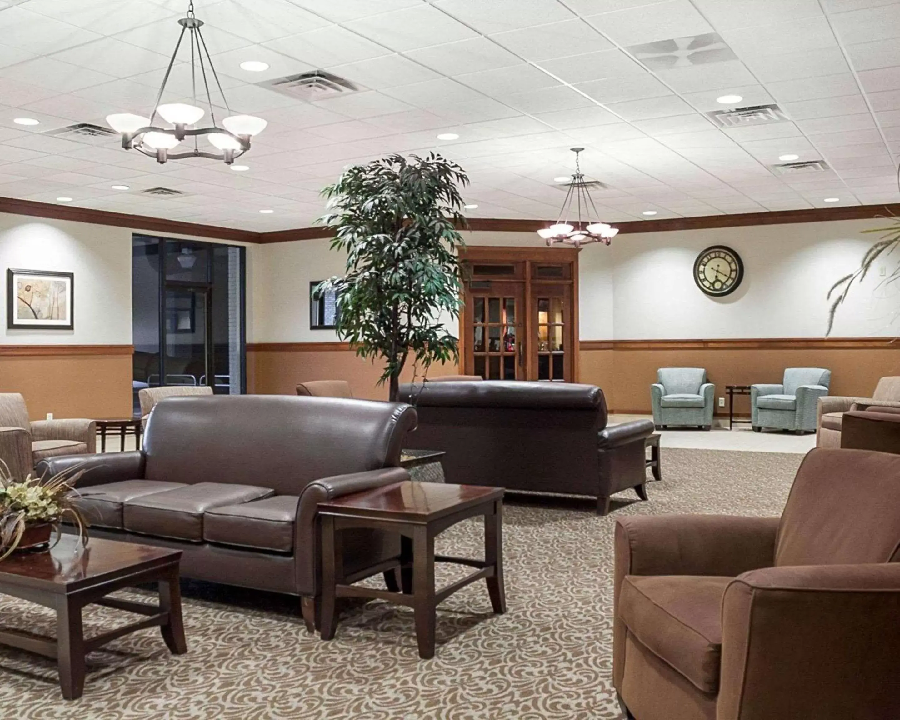 Lobby or reception, Lobby/Reception in Quality Inn & Suites Conference Center and Water Park
