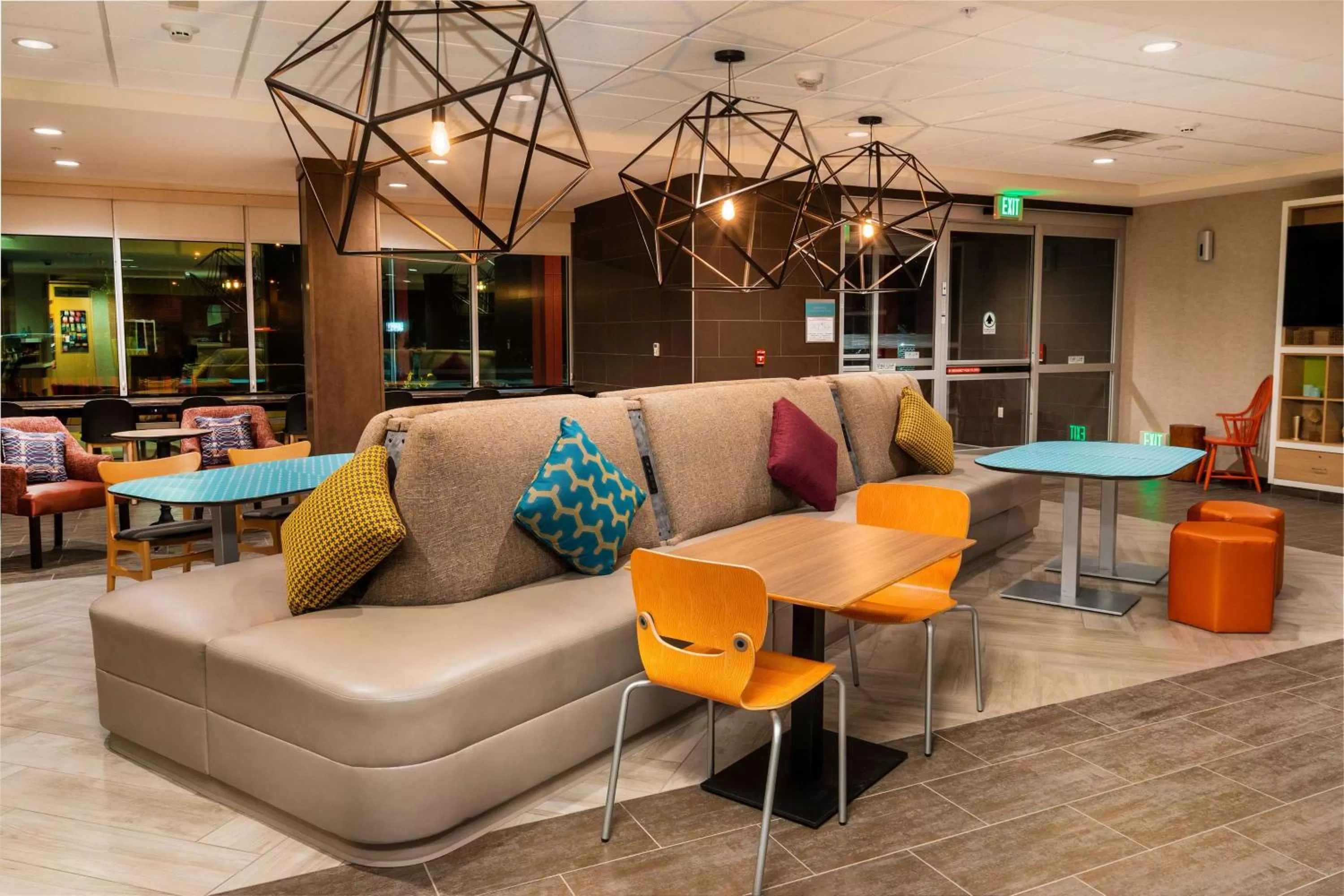 Lobby or reception in Home2 Suites Bakersfield