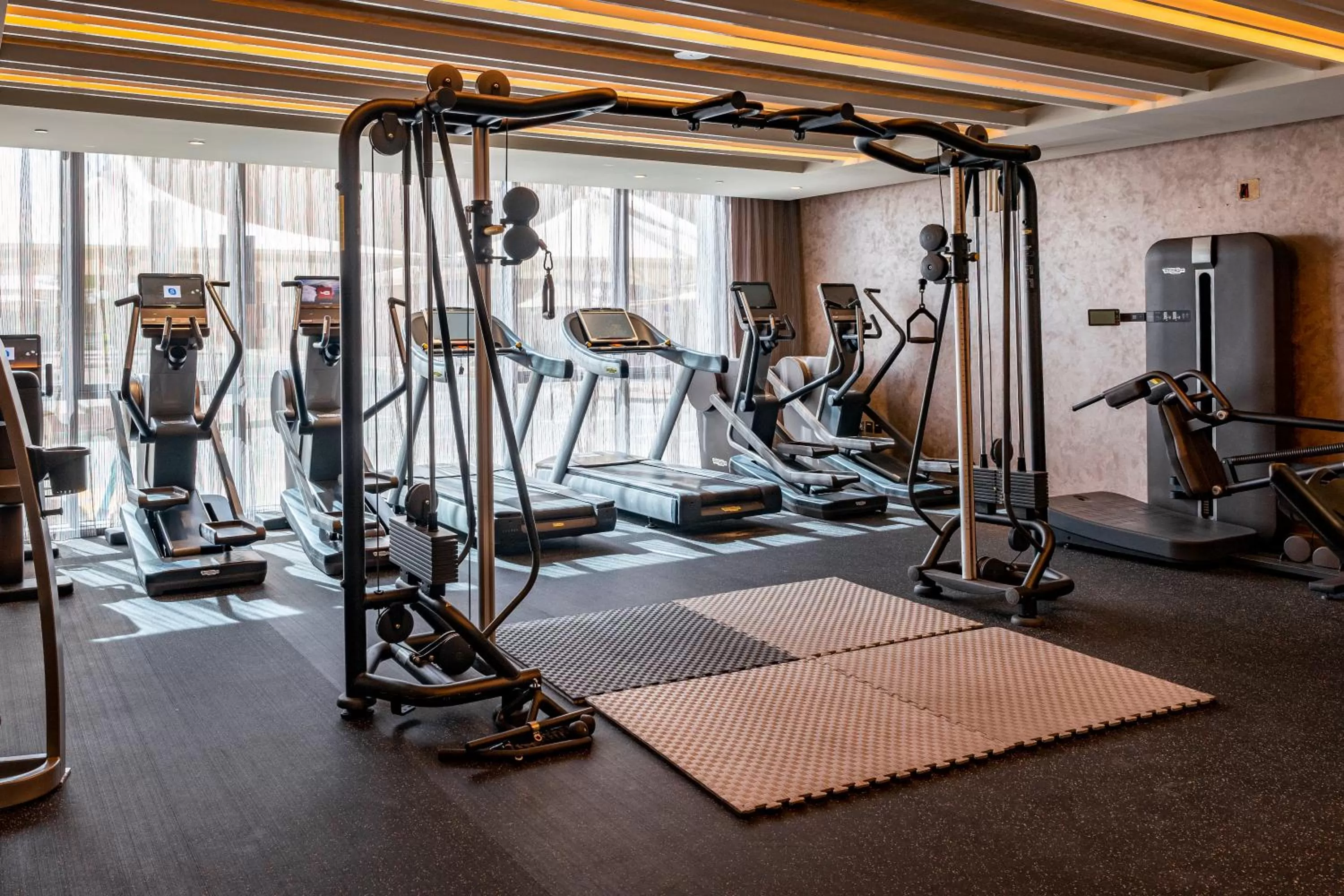 Fitness centre/facilities in Remal Hotel & Villas Al Dhannah City