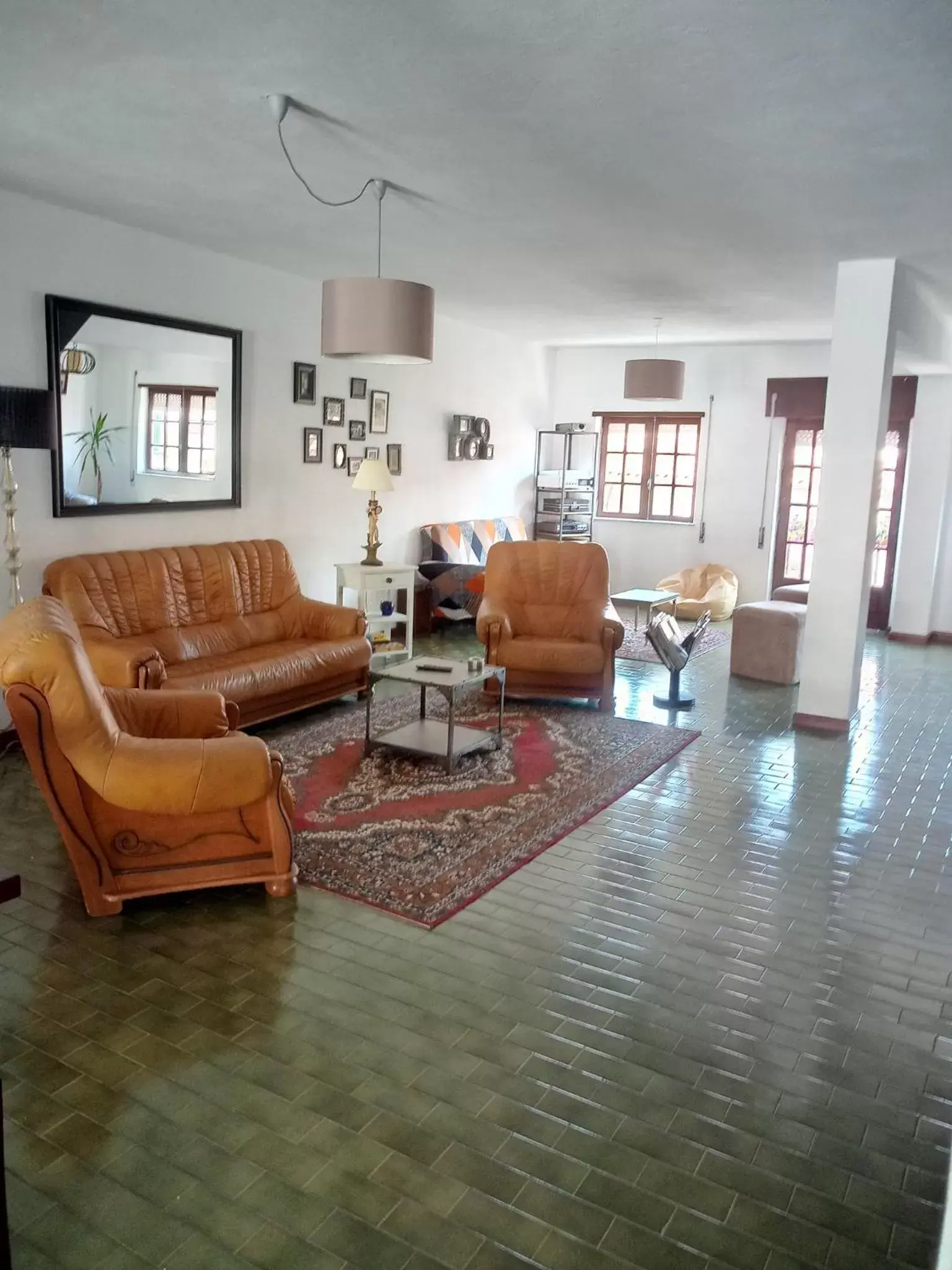 Communal lounge/ TV room, Seating Area in Alojamento local Angel`s
