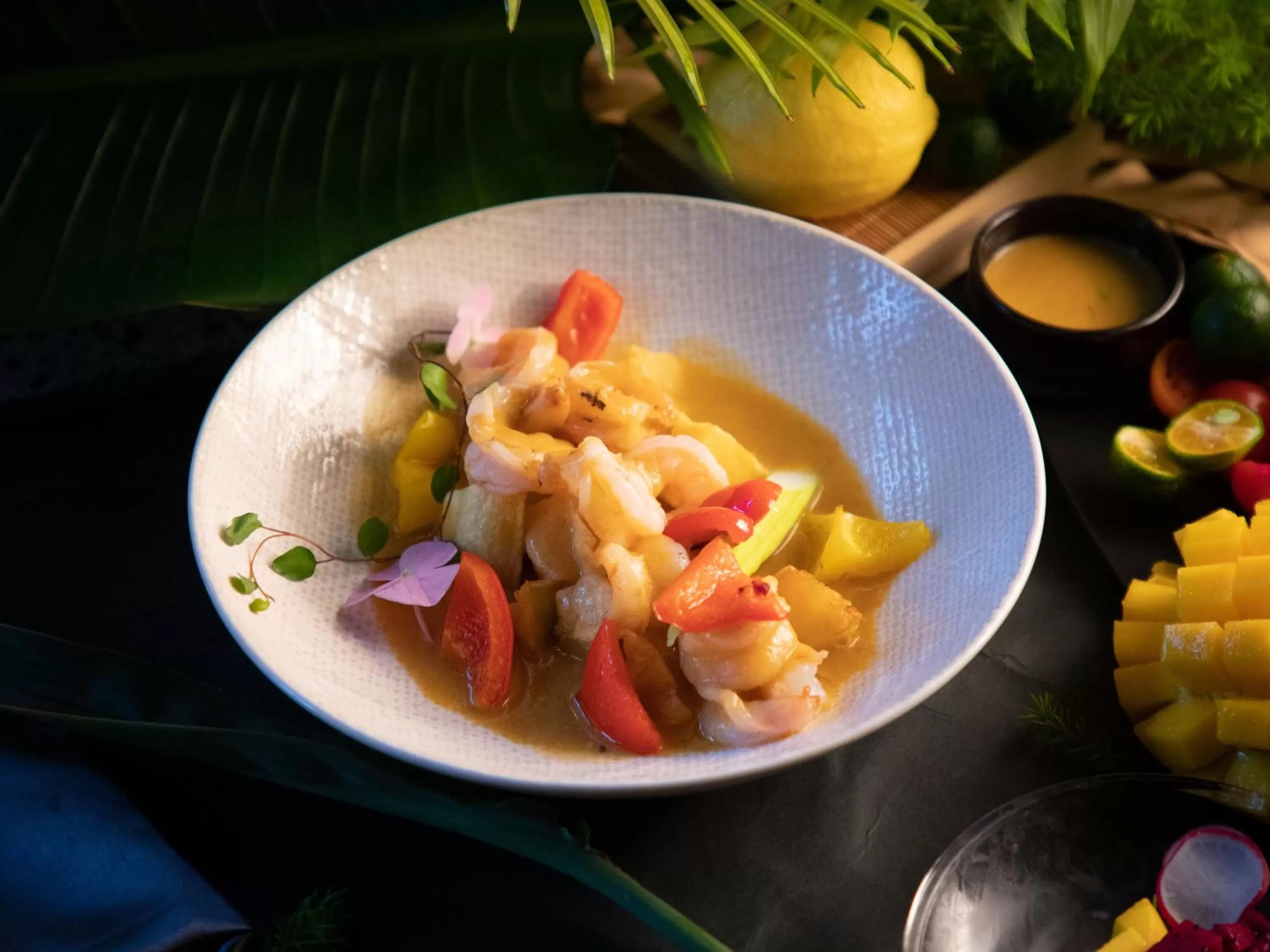 Restaurant/places to eat in Moxy Shenzhen North Station