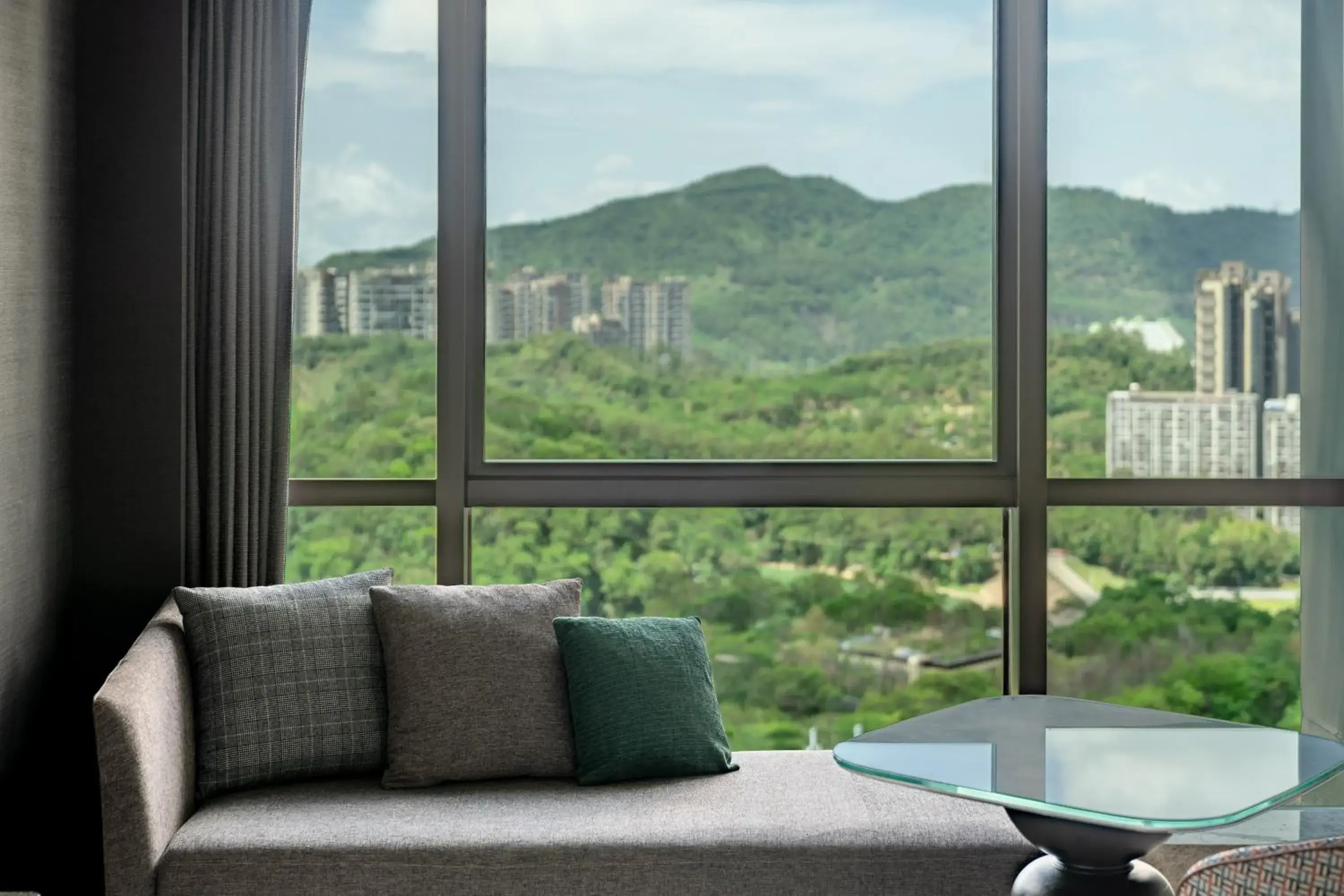 View (from property/room), Seating Area in The G Shenzhen, A Tribute Portfolio Hotel