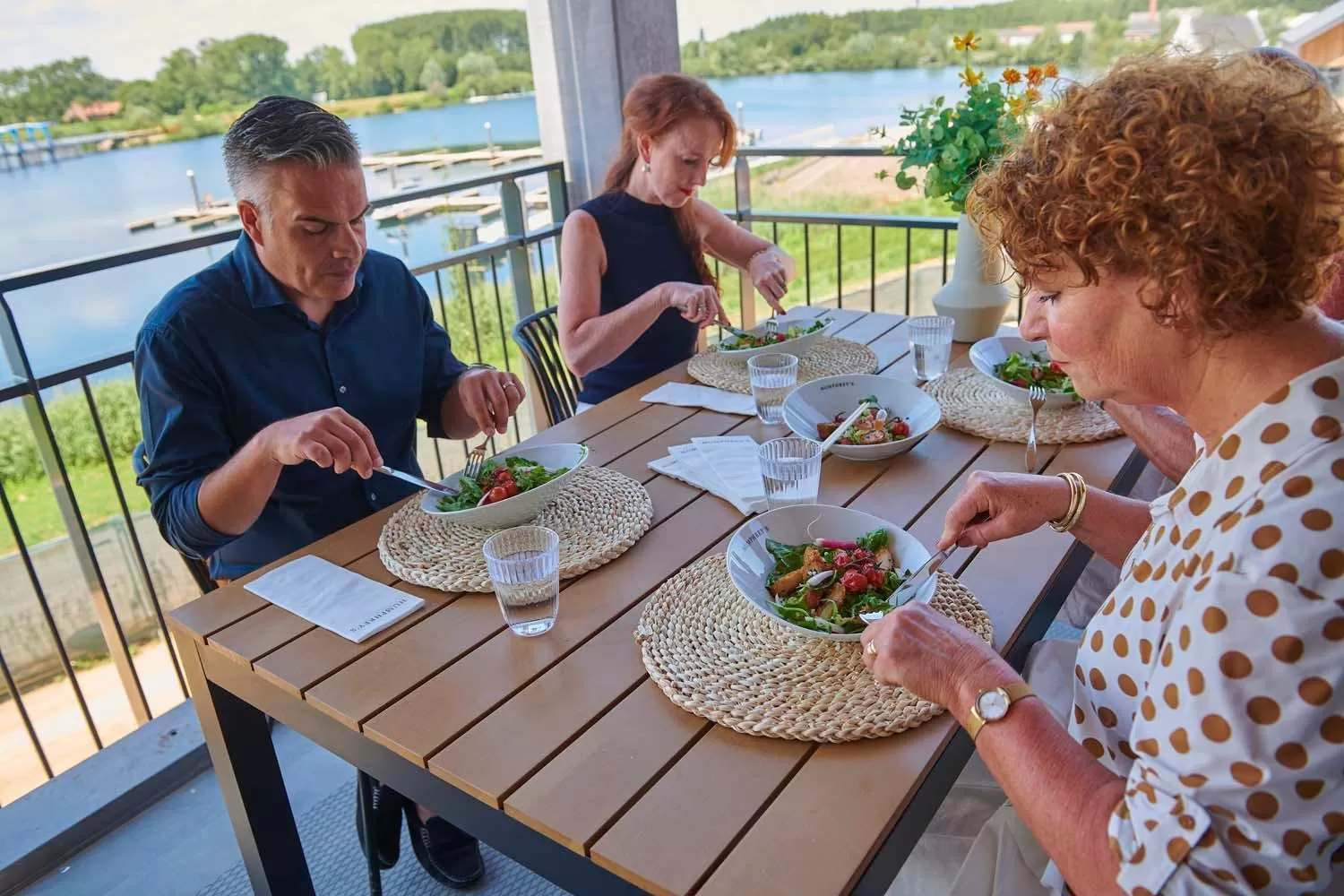 People in Parc Maasresidence Thorn Apartments