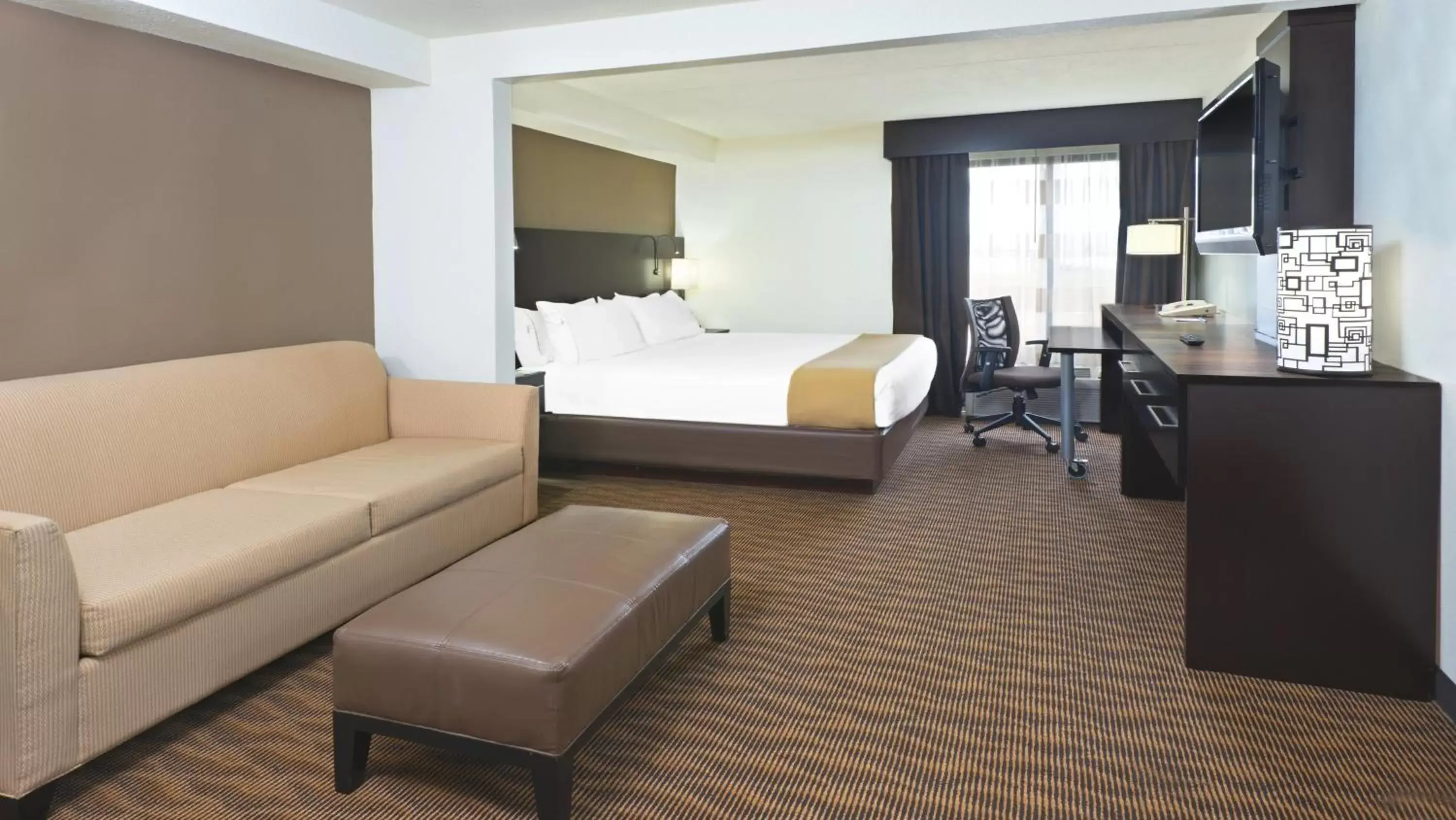 Photo of the whole room in Holiday Inn Express Hotel & Suites Colby, an IHG Hotel