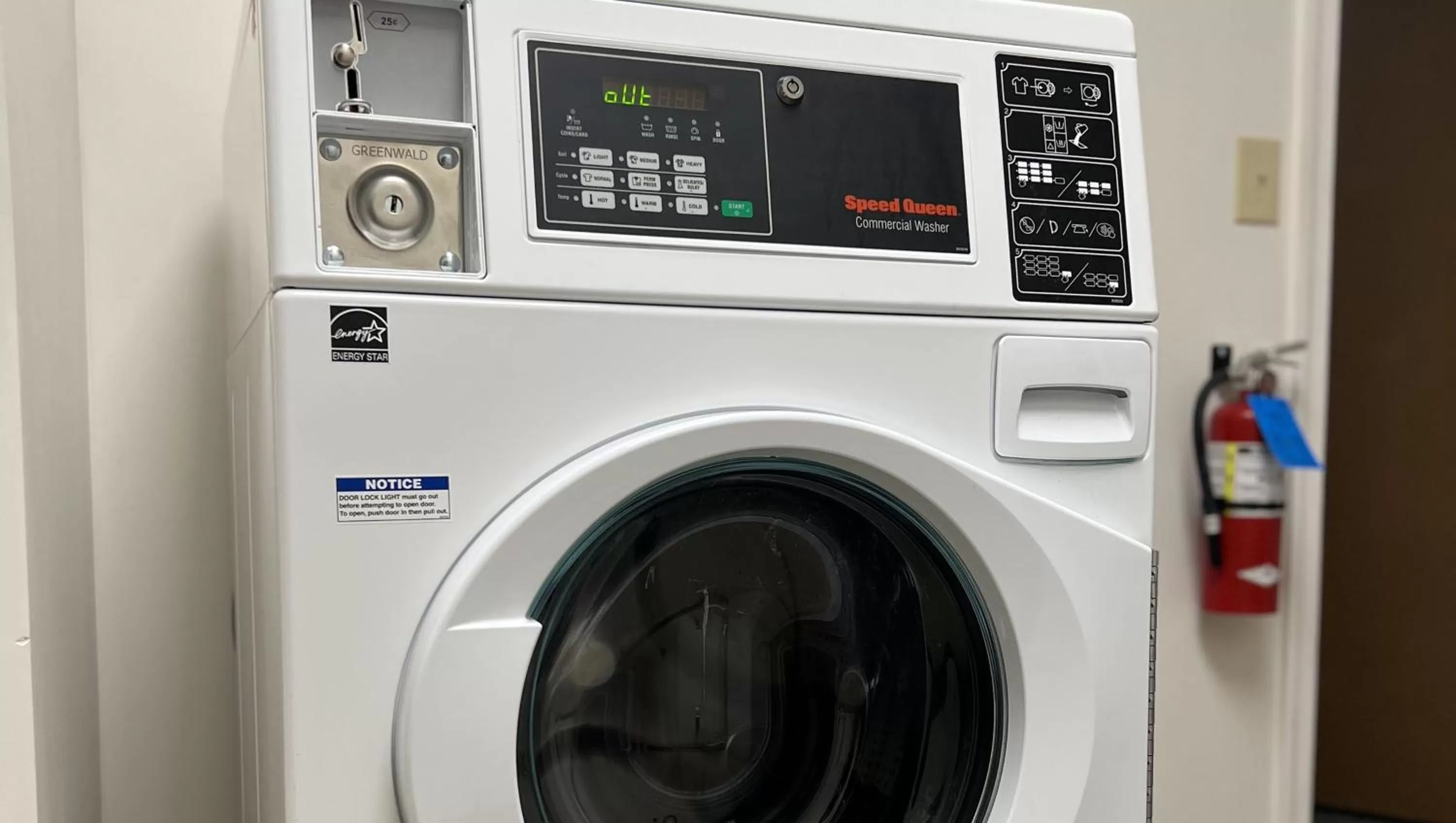 laundry in Magnuson Grand Harrisburg