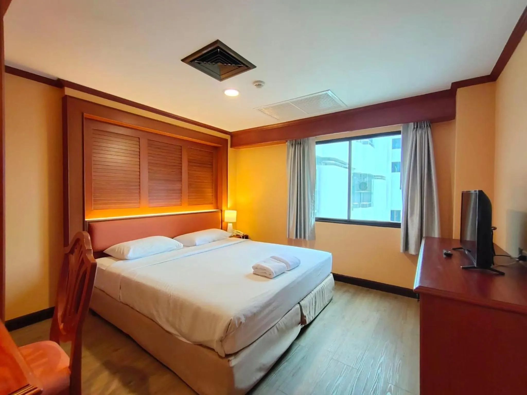 Bed in Ebina House - SHA Extra Plus
