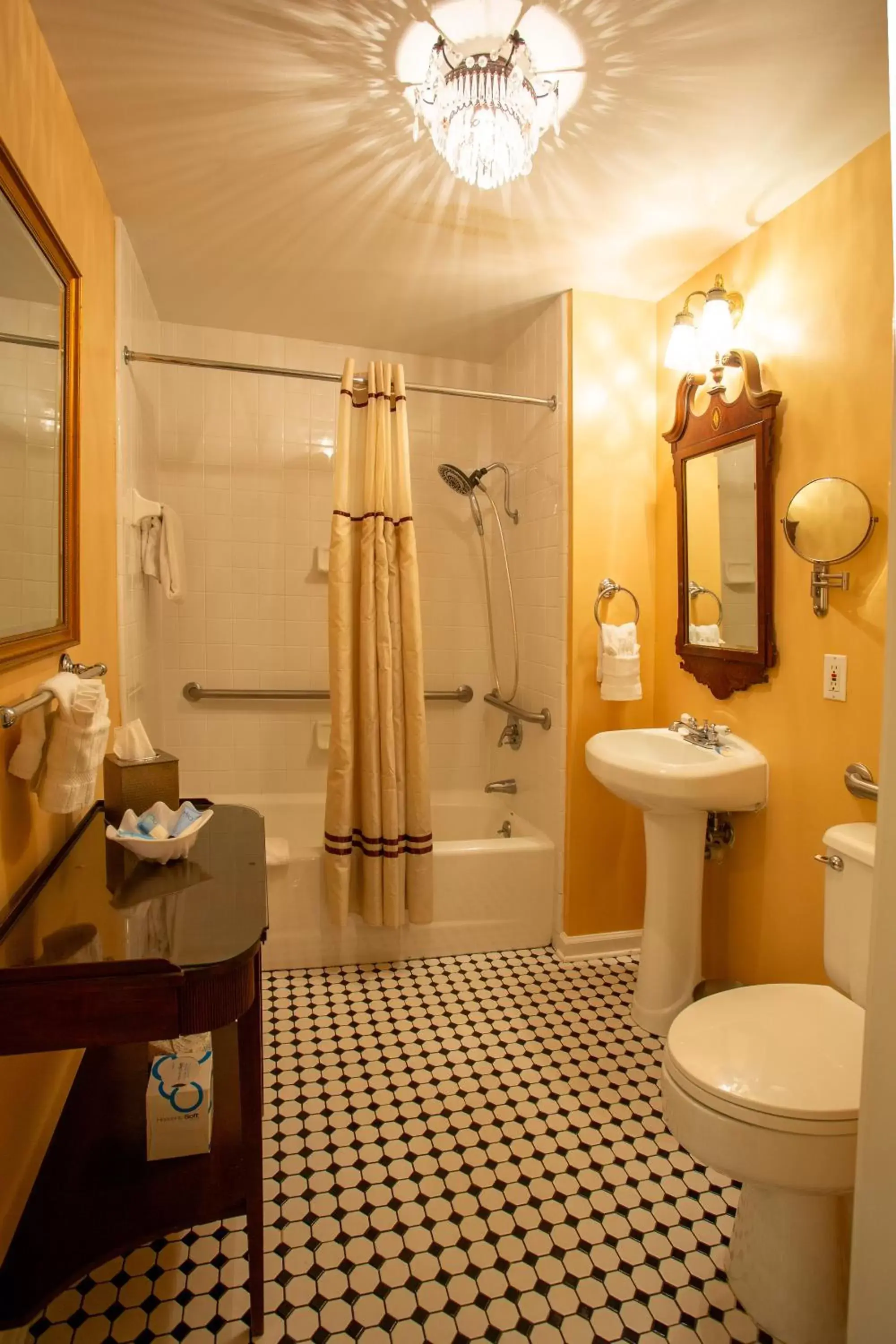 Bathroom in Kehoe House, Historic Inns of Savannah Collection