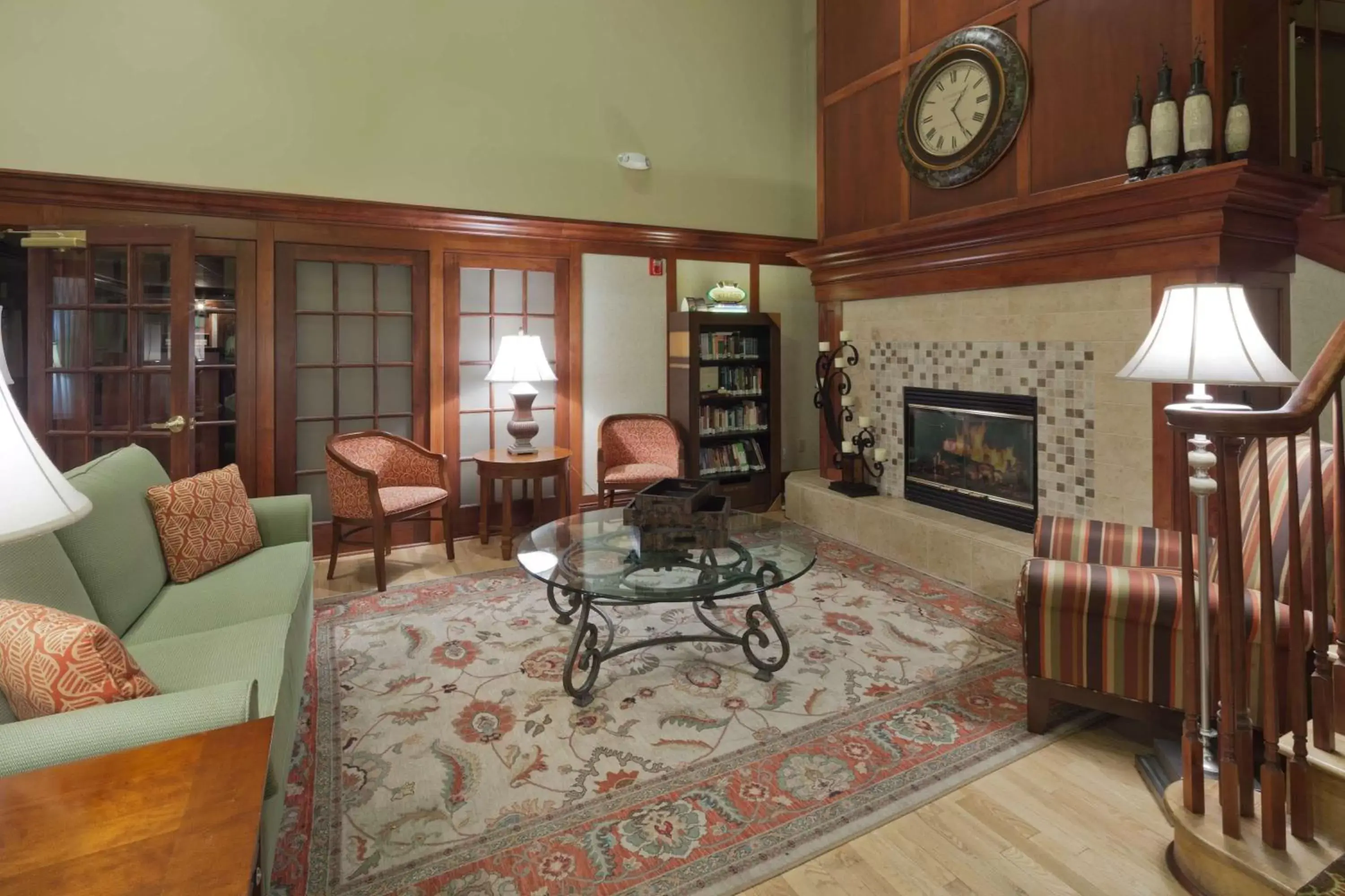 Lobby or reception, Seating Area in Country Inn & Suites by Radisson, Milwaukee West (Brookfield), WI