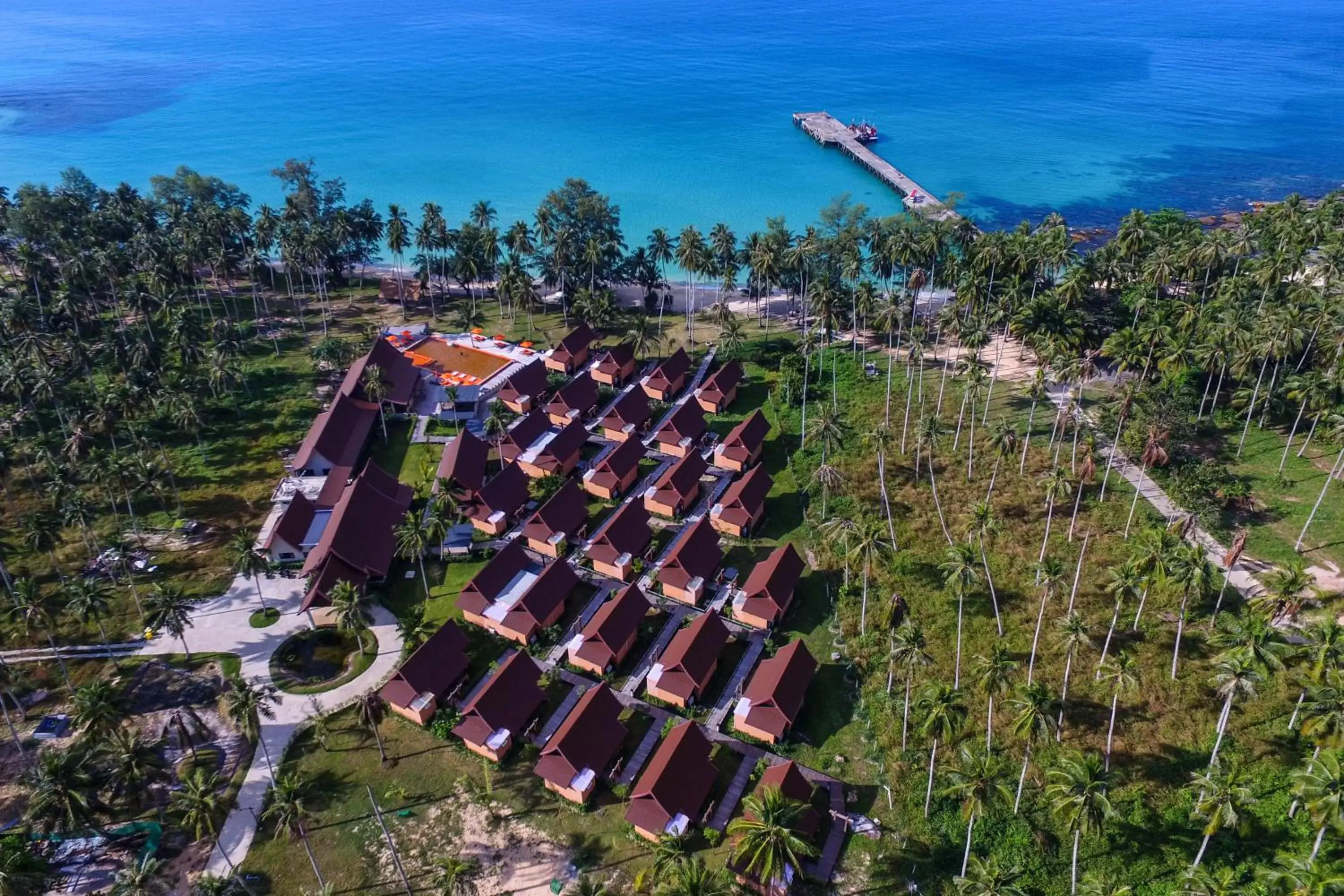 Property building, Bird's-eye View in Koh Kood Paradise Beach