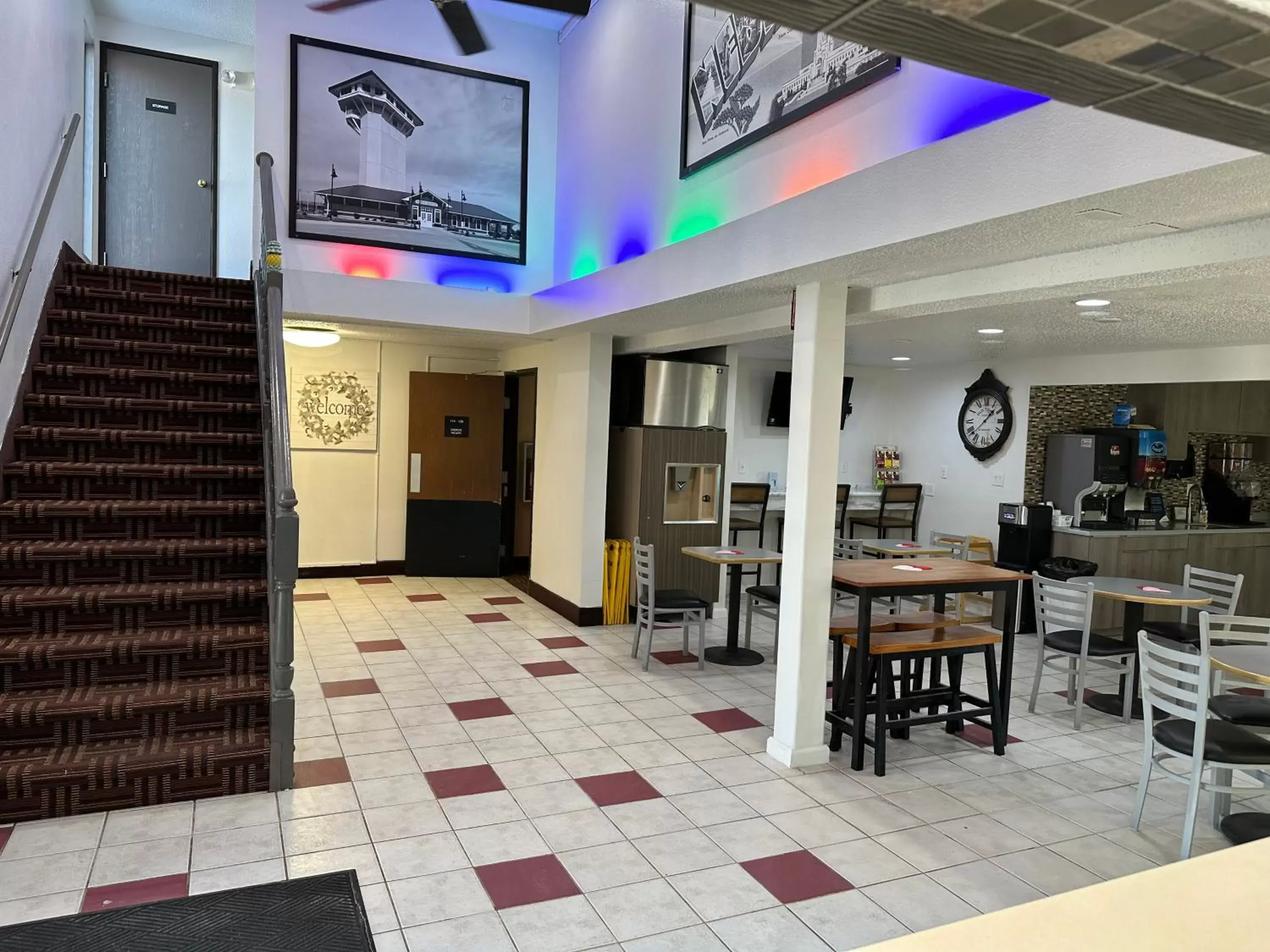 Breakfast in Super 8 by Wyndham North Platte Breakfast in Super 8 by Wyndham North Platte