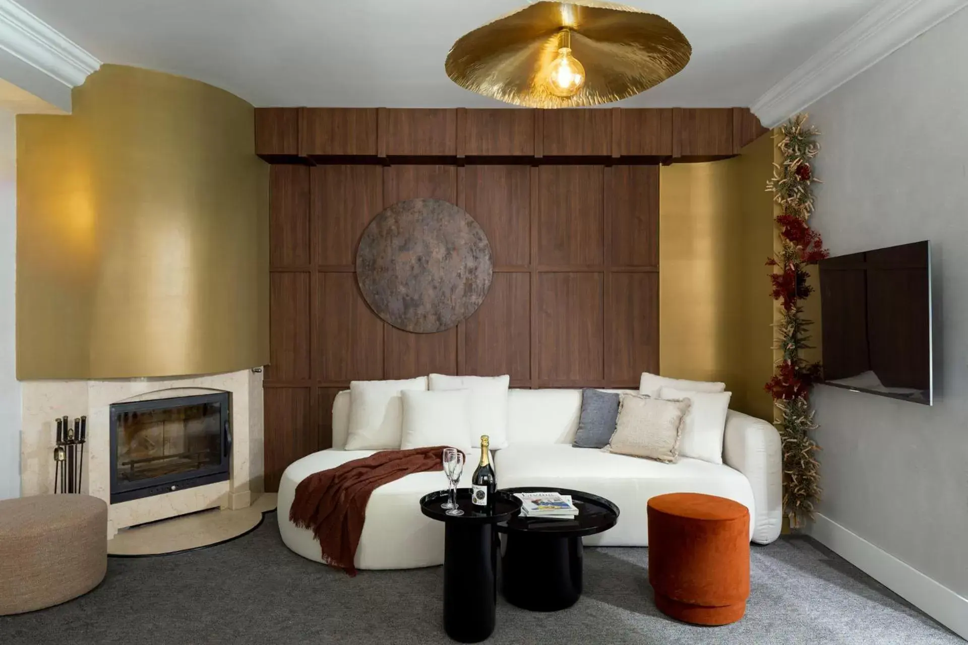 Living room in Oborishte 63,The Art Boutique Hotel by Sandglass Living room in Oborishte 63,The Art Boutique Hotel by Sandglass