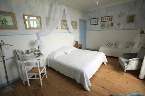 Bed in Chateau De La Moriniere