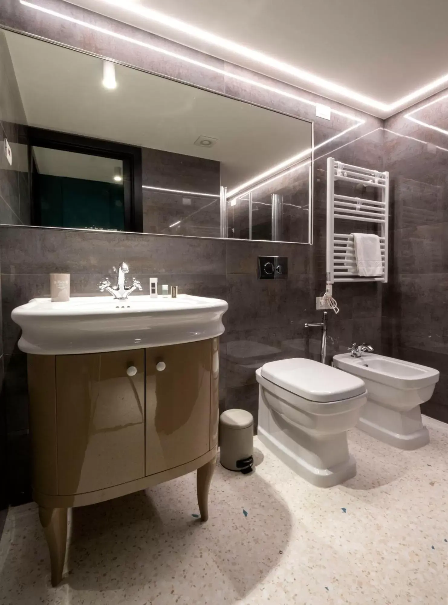 Bathroom in Residence Poli Venezia