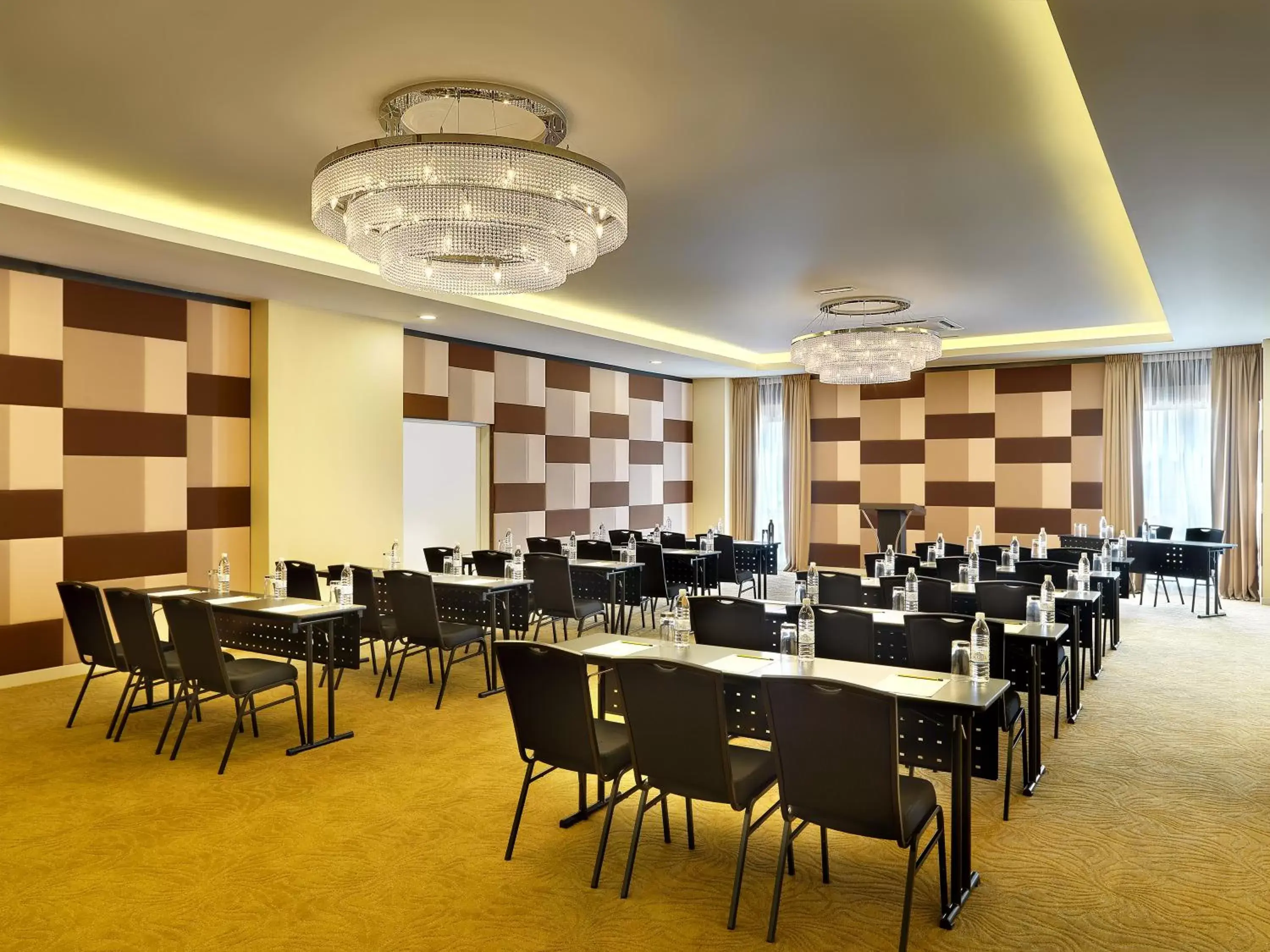 Business facilities, Restaurant/Places to Eat in Best Western i-City Shah Alam