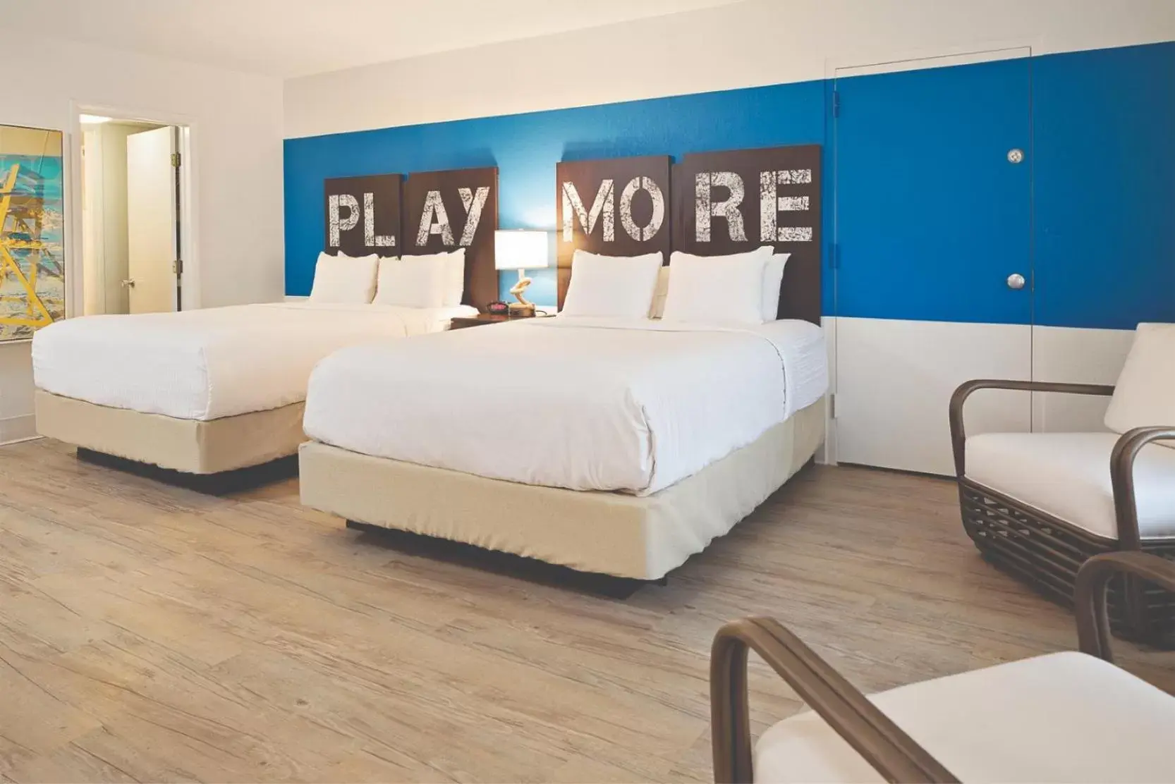 Bedroom, Bed in Sirata Beach Resort