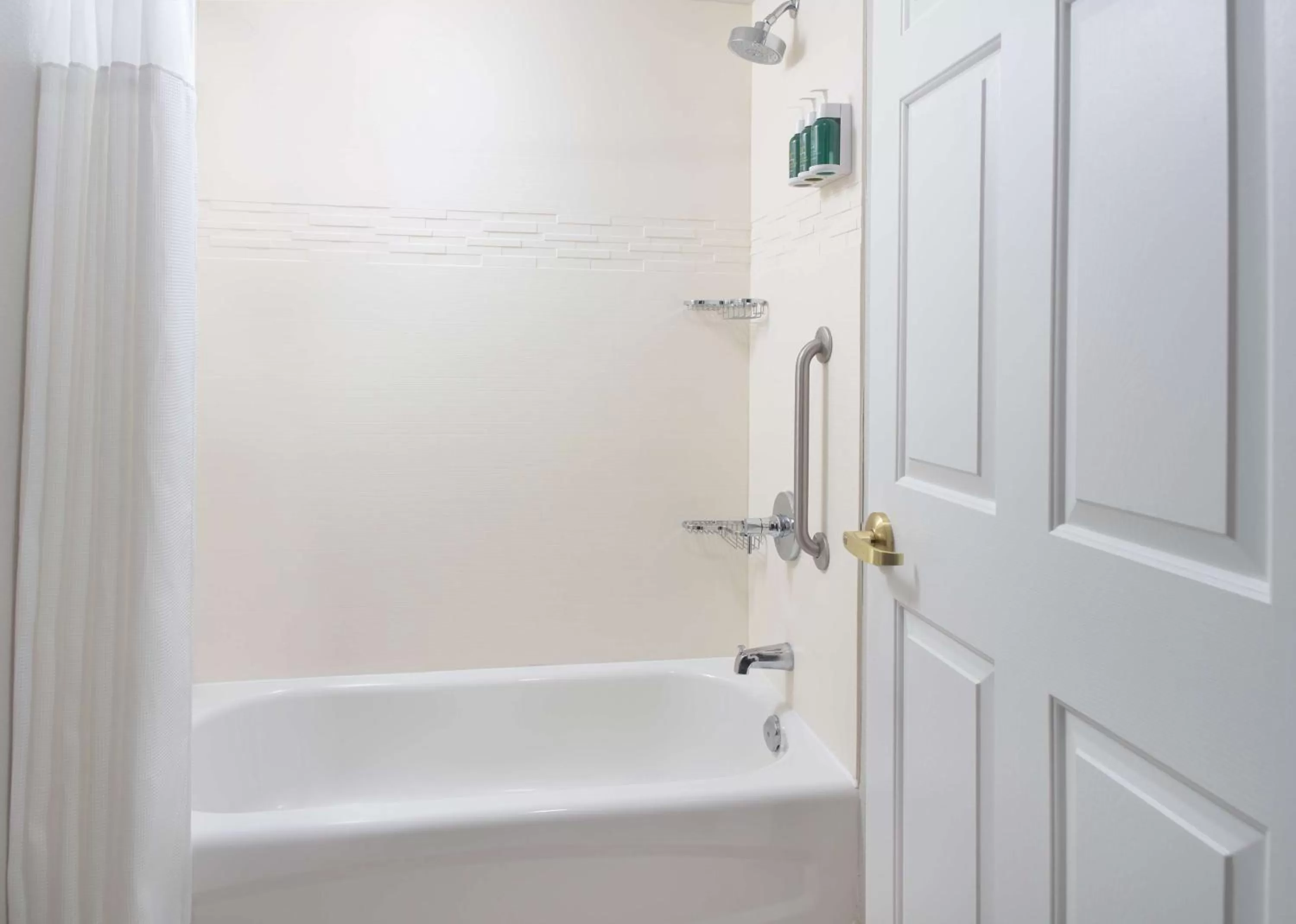 Bathroom in Sonesta ES Suites Raleigh Durham Airport Morrisville