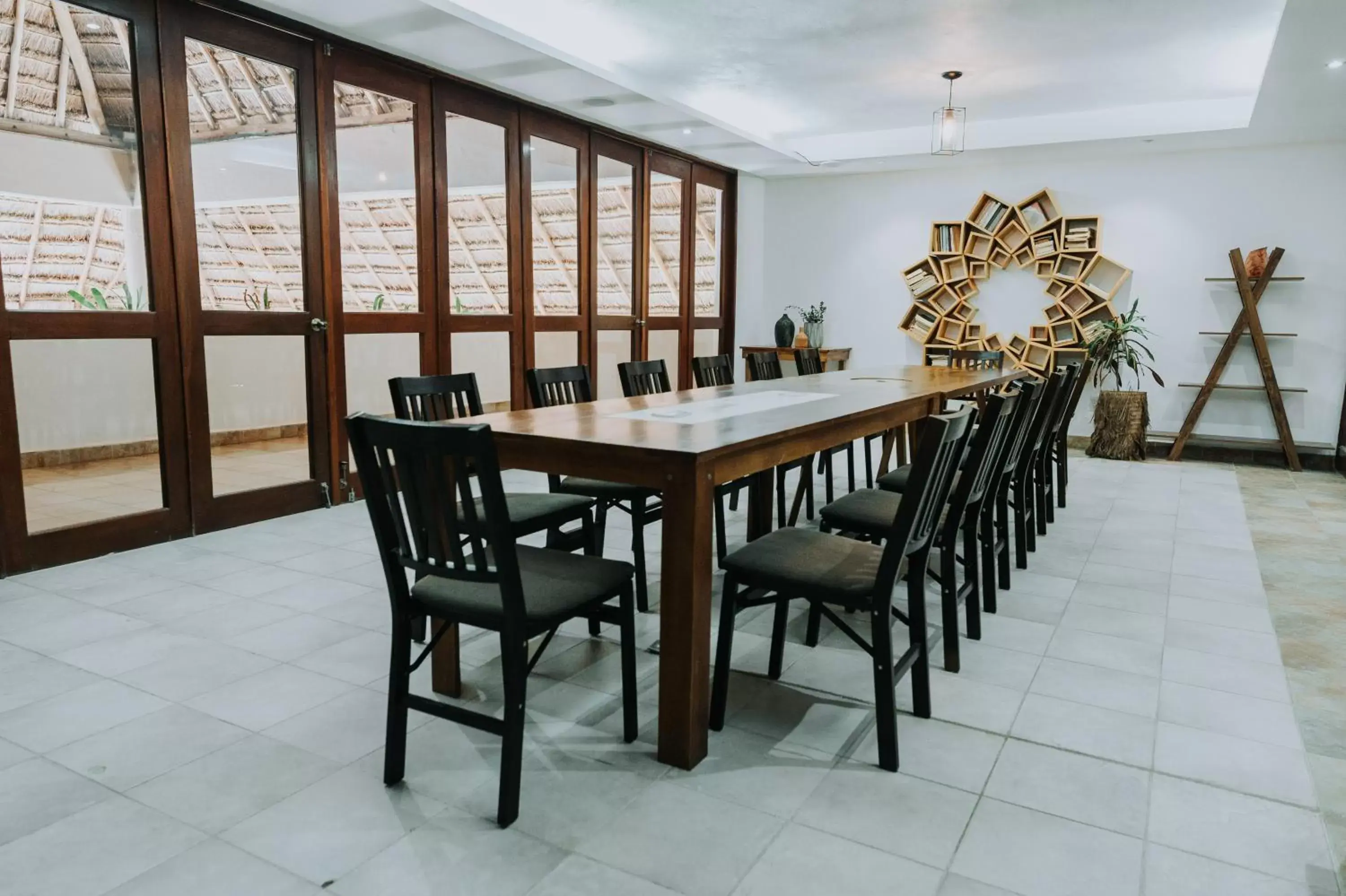 Meeting/conference room in Petit Lafitte Beach Front Hotel & Bungalows