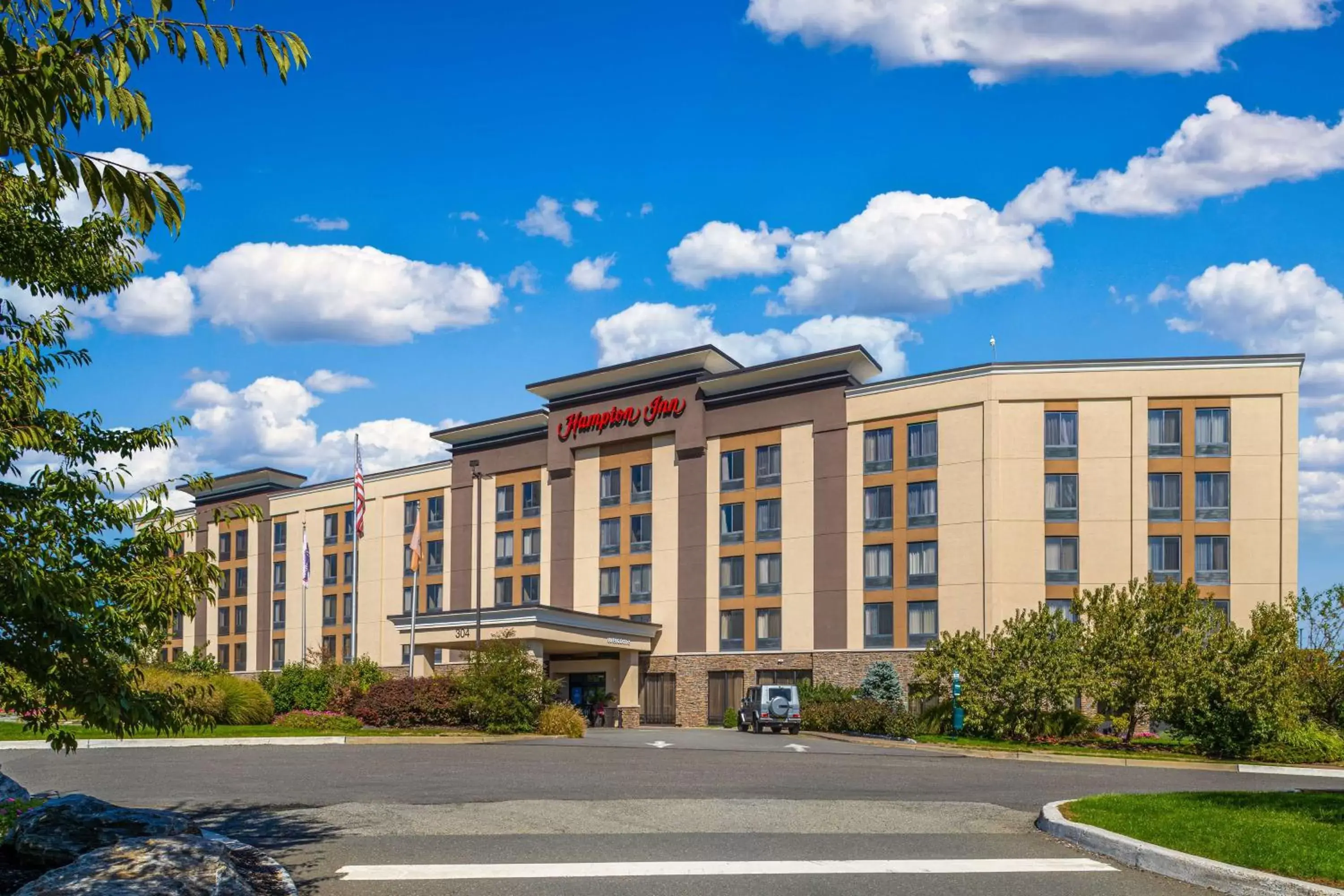 Property Building in Hampton Inn Carlstadt At The Meadowlands