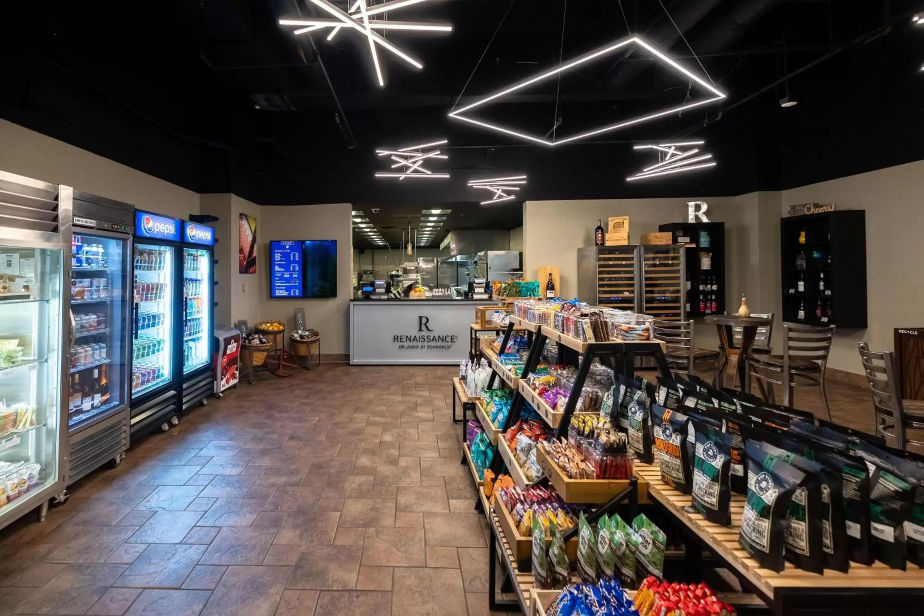 Restaurant/places to eat, Supermarket/Shops in Renaissance Orlando at SeaWorld®